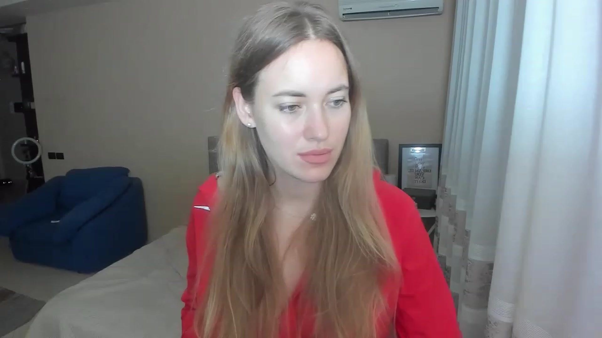Gallery image thumbnail from SweetBlonde20's myfreecams stream on, 08/27/2023, 24:18 image 16 of 20