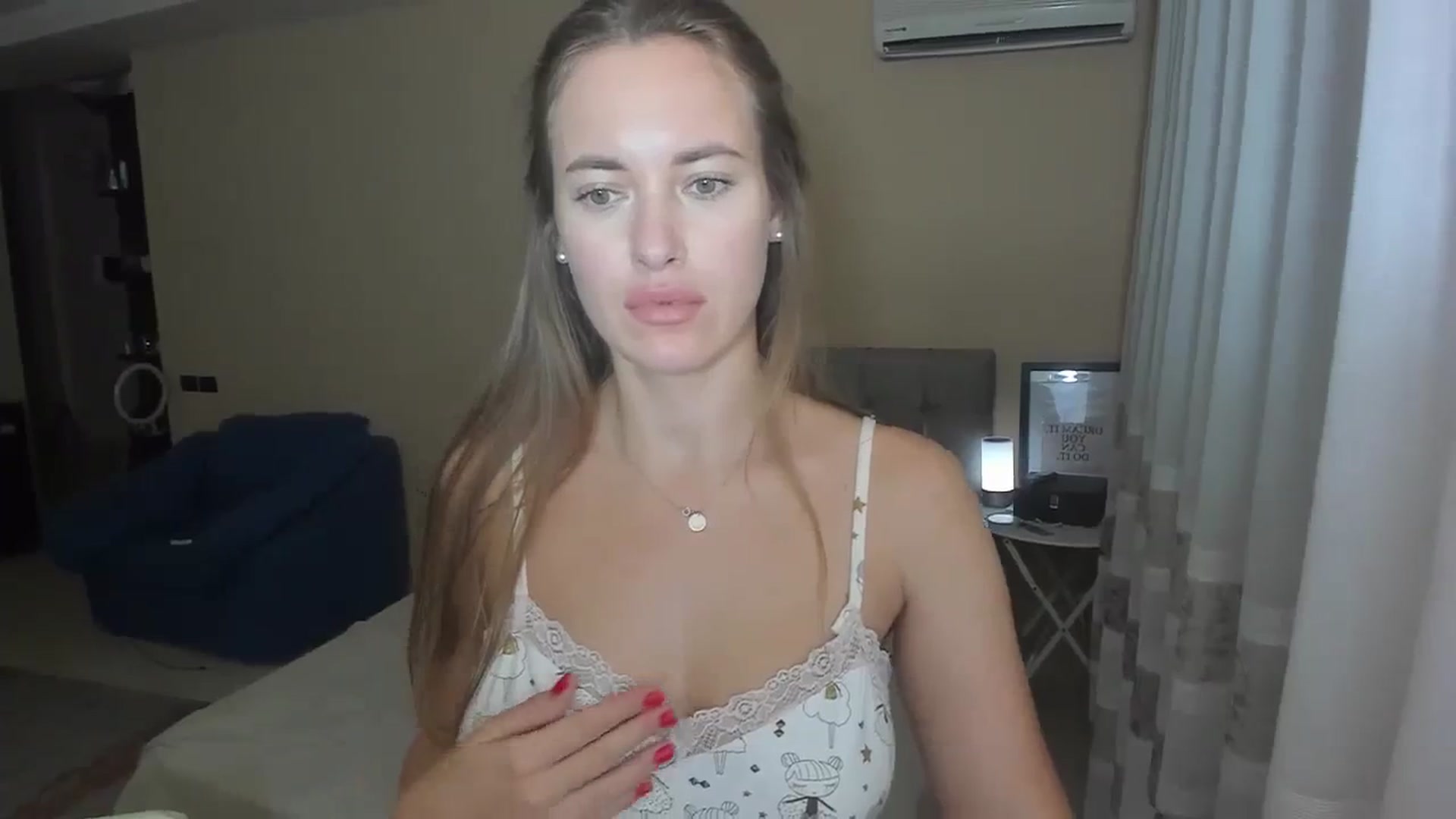 Gallery image thumbnail from SweetBlonde20's myfreecams stream on, 08/31/2023, 17:16 image 12 of 20