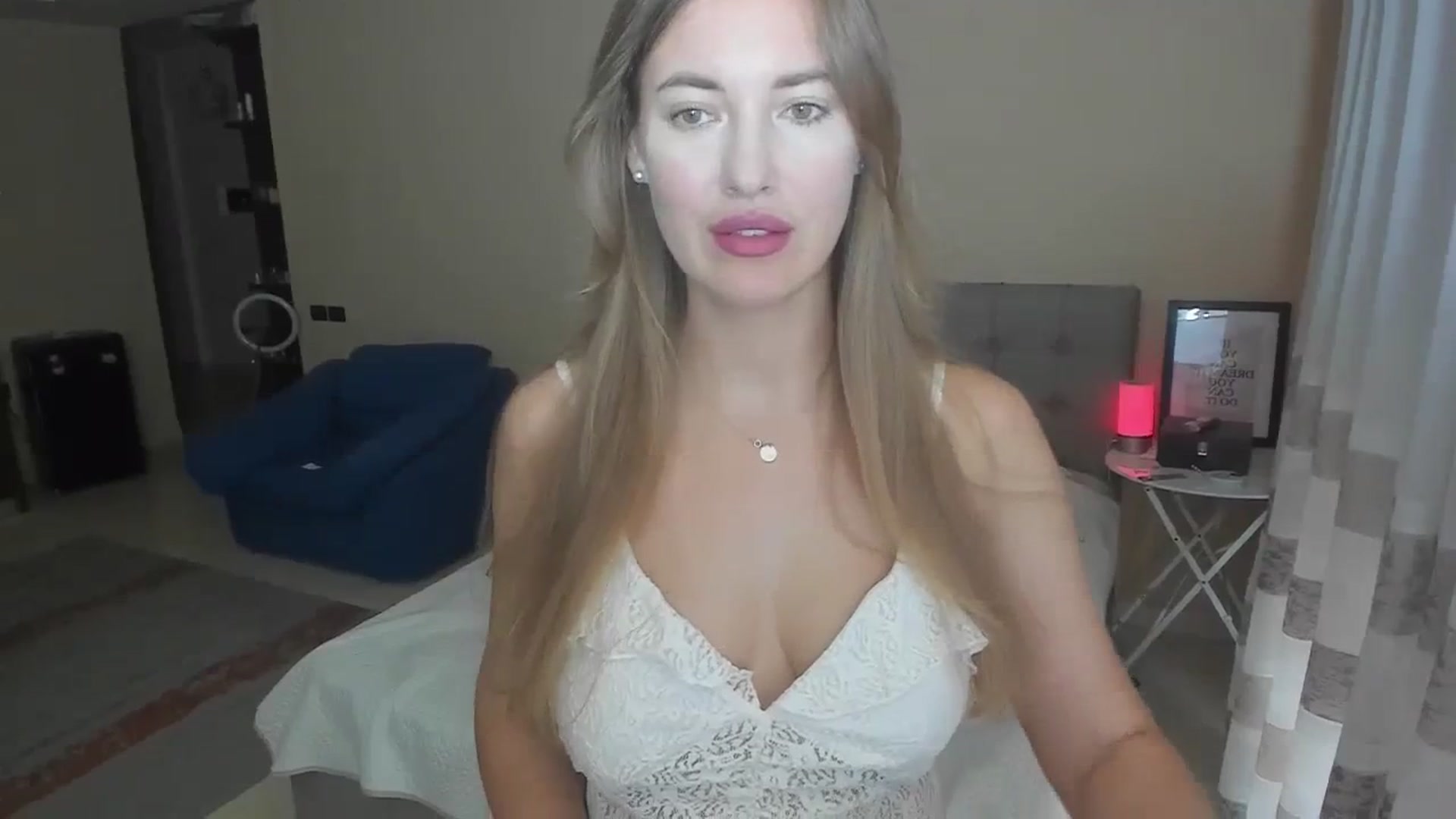 Gallery image thumbnail from SweetBlonde20's myfreecams stream on, 09/02/2023, 16:22 image 4 of 20