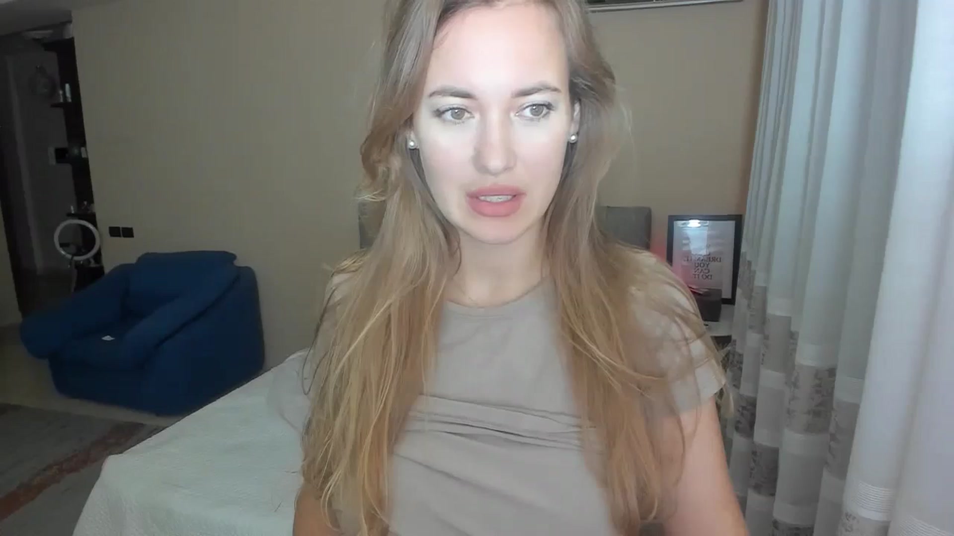 Gallery image thumbnail from SweetBlonde20's myfreecams stream on, 09/03/2023, 18:02 image 10 of 20