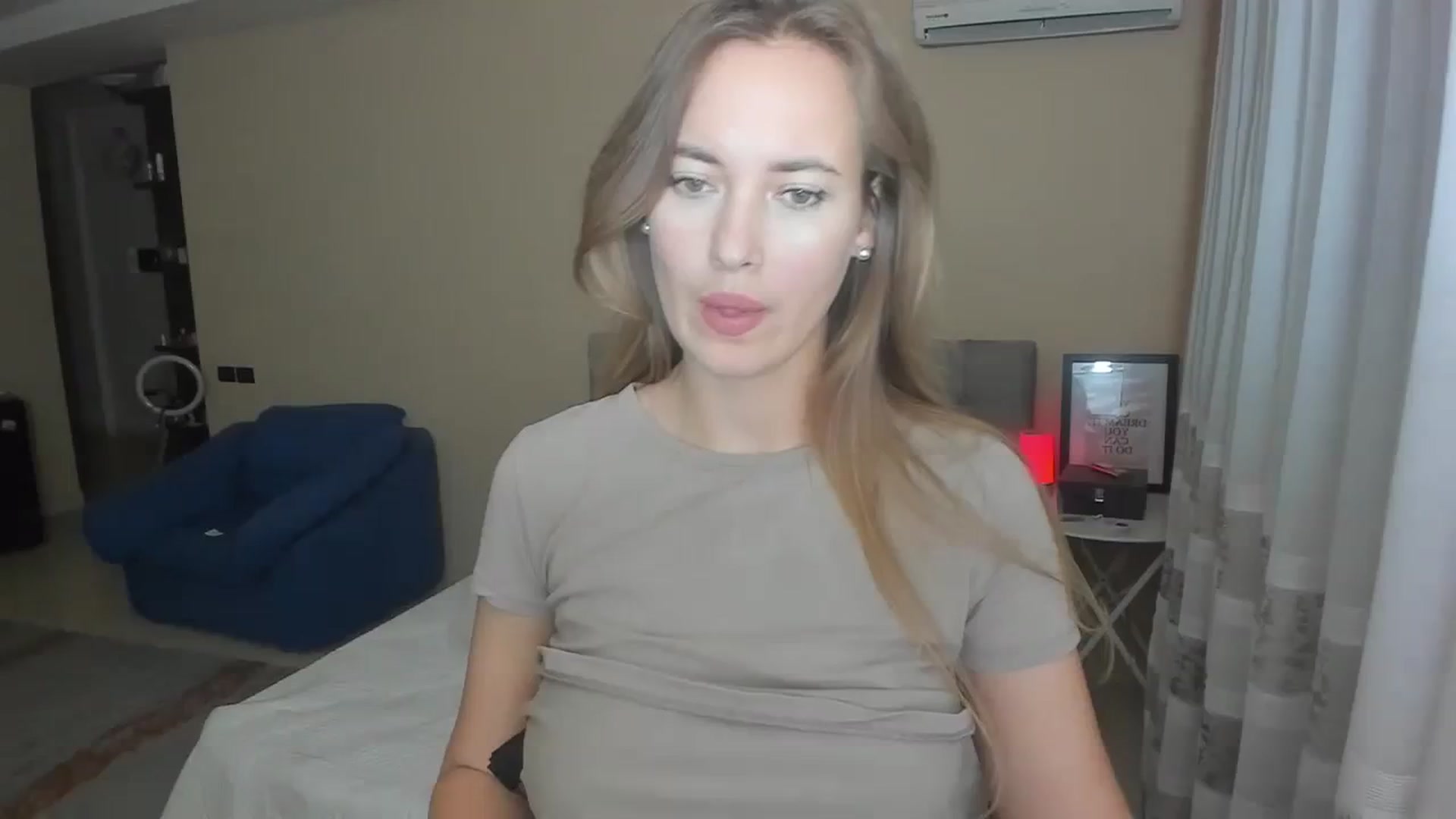 Gallery image thumbnail from SweetBlonde20's myfreecams stream on, 09/03/2023, 18:02 image 1 of 20
