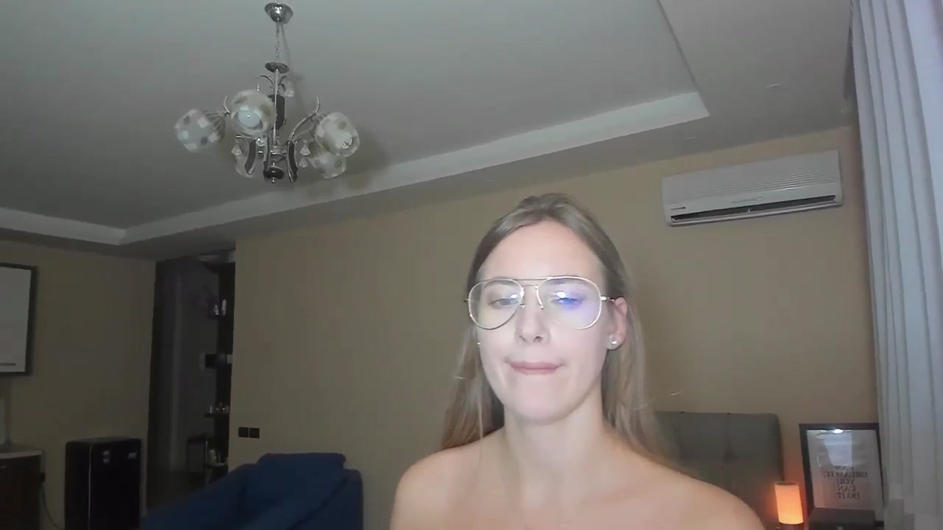 Gallery image thumbnail from SweetBlonde20's myfreecams stream on, 09/10/2023, 17:05 image 8 of 20