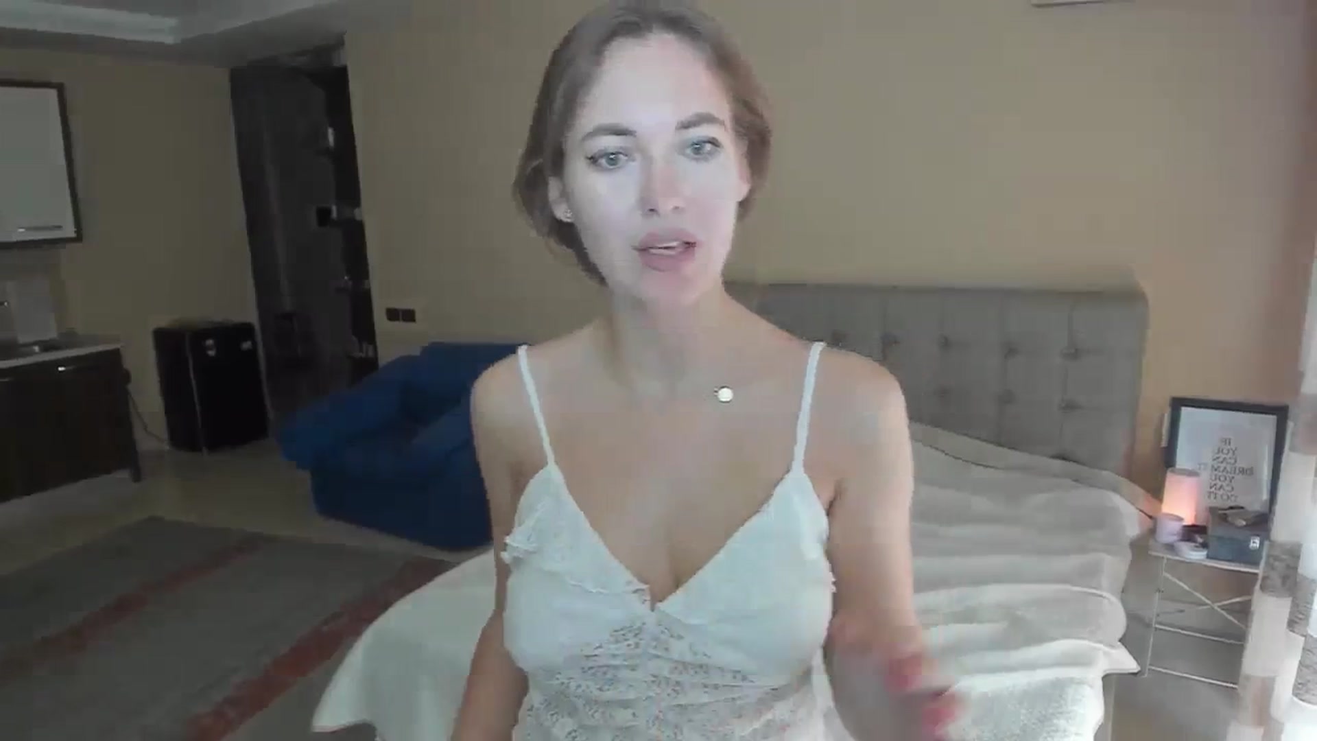 Gallery image thumbnail from SweetBlonde20's myfreecams stream on, 09/17/2023, 11:57 image 8 of 20