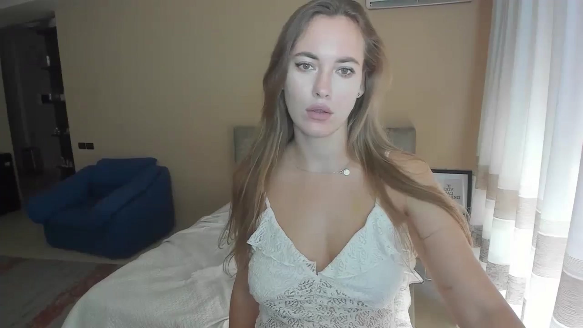 Gallery image thumbnail from SweetBlonde20's myfreecams stream on, 09/17/2023, 11:57 image 5 of 20