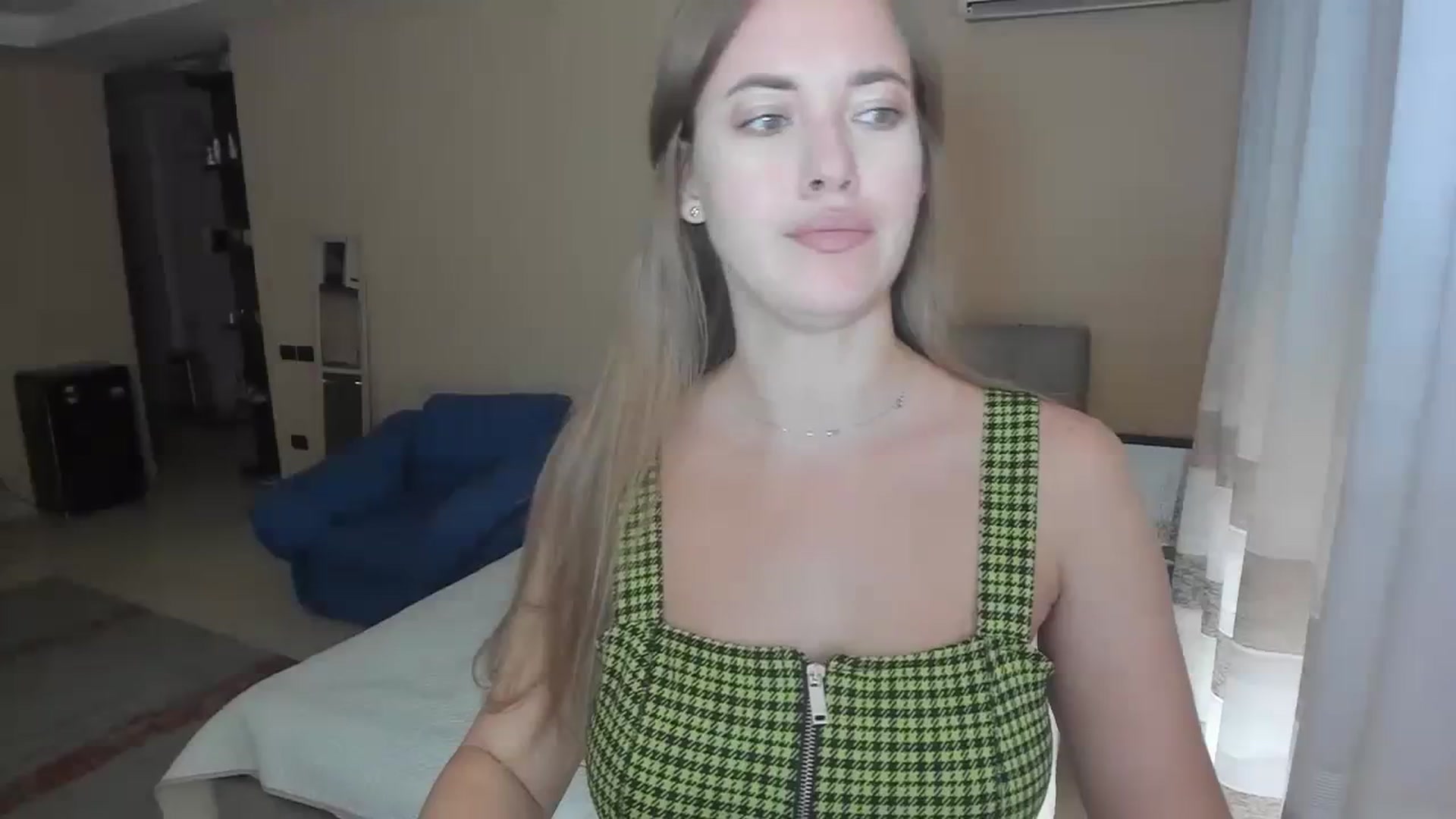 Gallery image thumbnail from SweetBlonde20's myfreecams stream on, 09/20/2023, 11:50 image 5 of 20