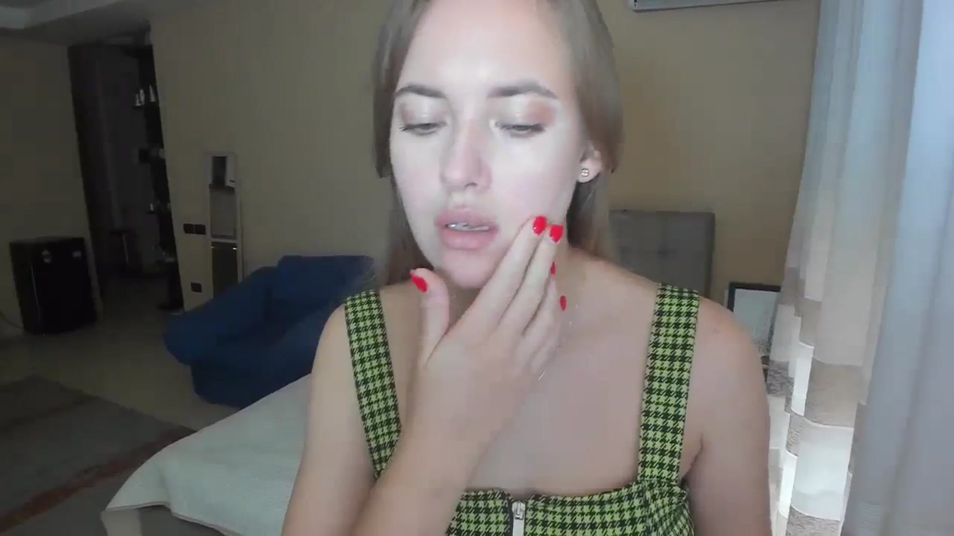 Gallery image thumbnail from SweetBlonde20's myfreecams stream on, 09/20/2023, 11:50 image 7 of 20