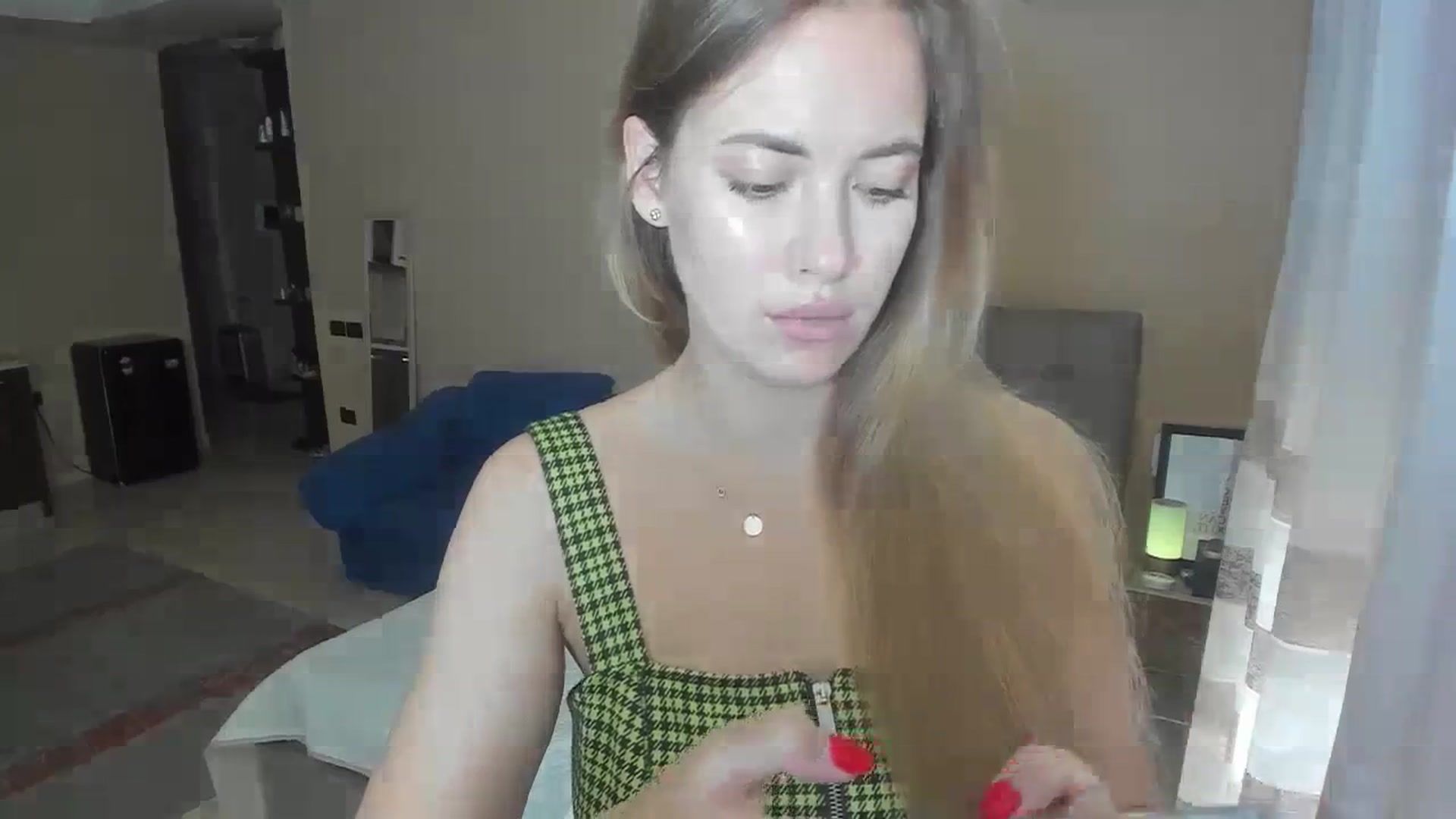 Gallery image thumbnail from SweetBlonde20's myfreecams stream on, 09/20/2023, 11:50 image 18 of 20