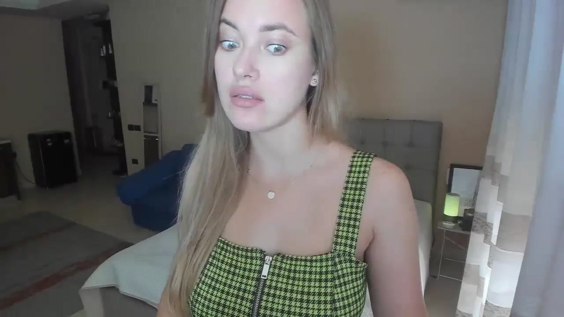 Gallery image thumbnail from SweetBlonde20's myfreecams stream on, 09/20/2023, 11:50 image 10 of 20
