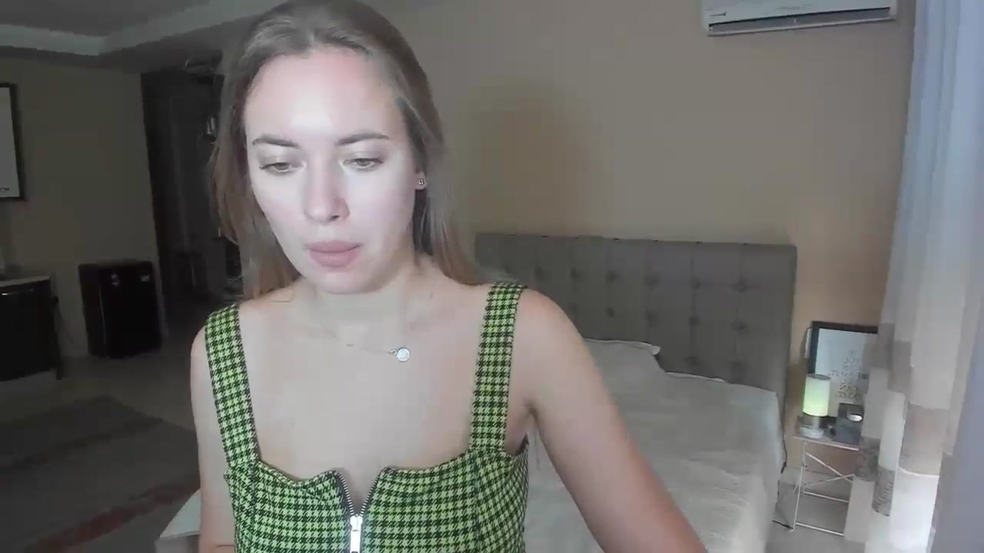 Gallery image thumbnail from SweetBlonde20's myfreecams stream on, 09/20/2023, 14:18 image 6 of 20