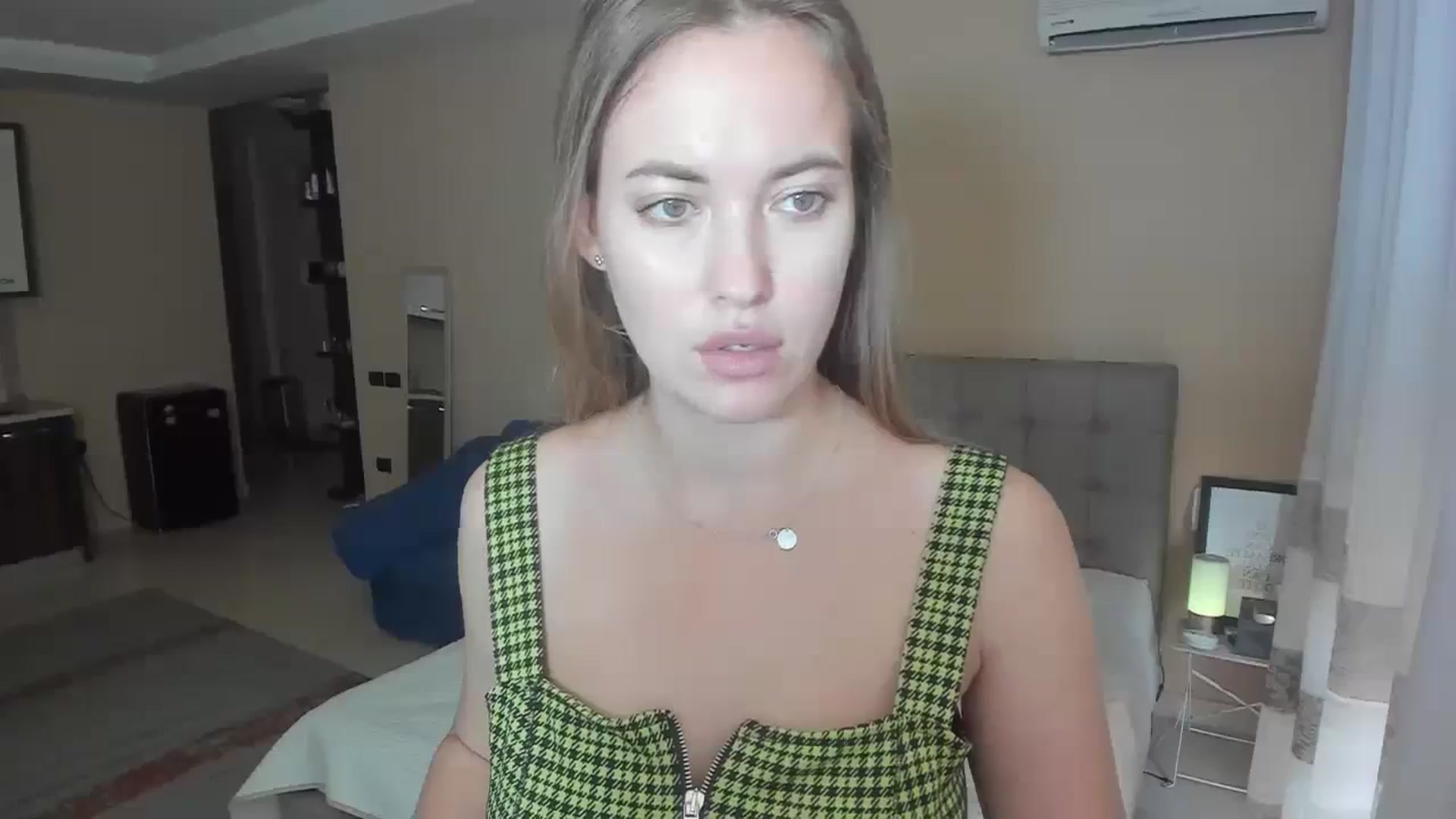 Gallery image thumbnail from SweetBlonde20's myfreecams stream on, 09/20/2023, 14:18 image 9 of 20