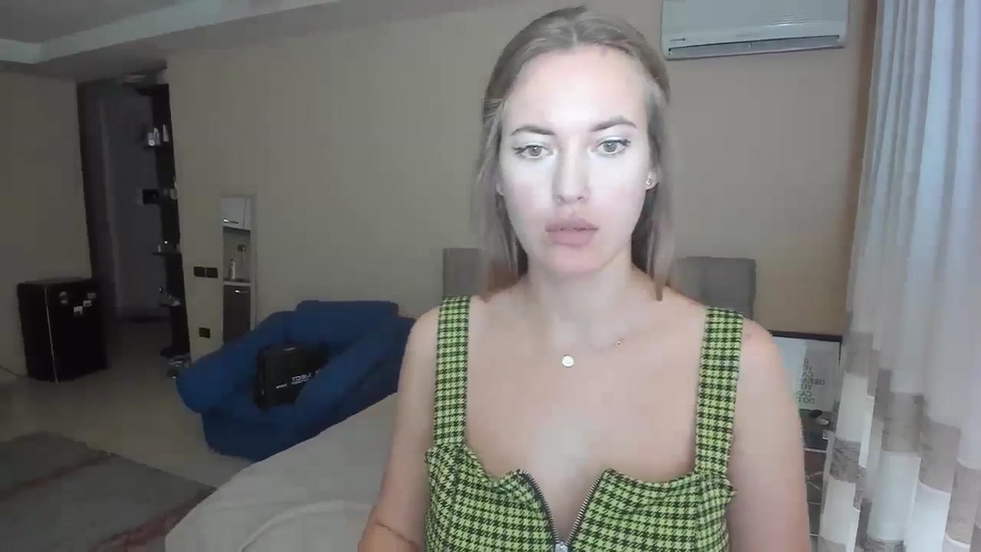 Gallery image thumbnail from SweetBlonde20's myfreecams stream on, 09/25/2023, 12:44 image 17 of 20