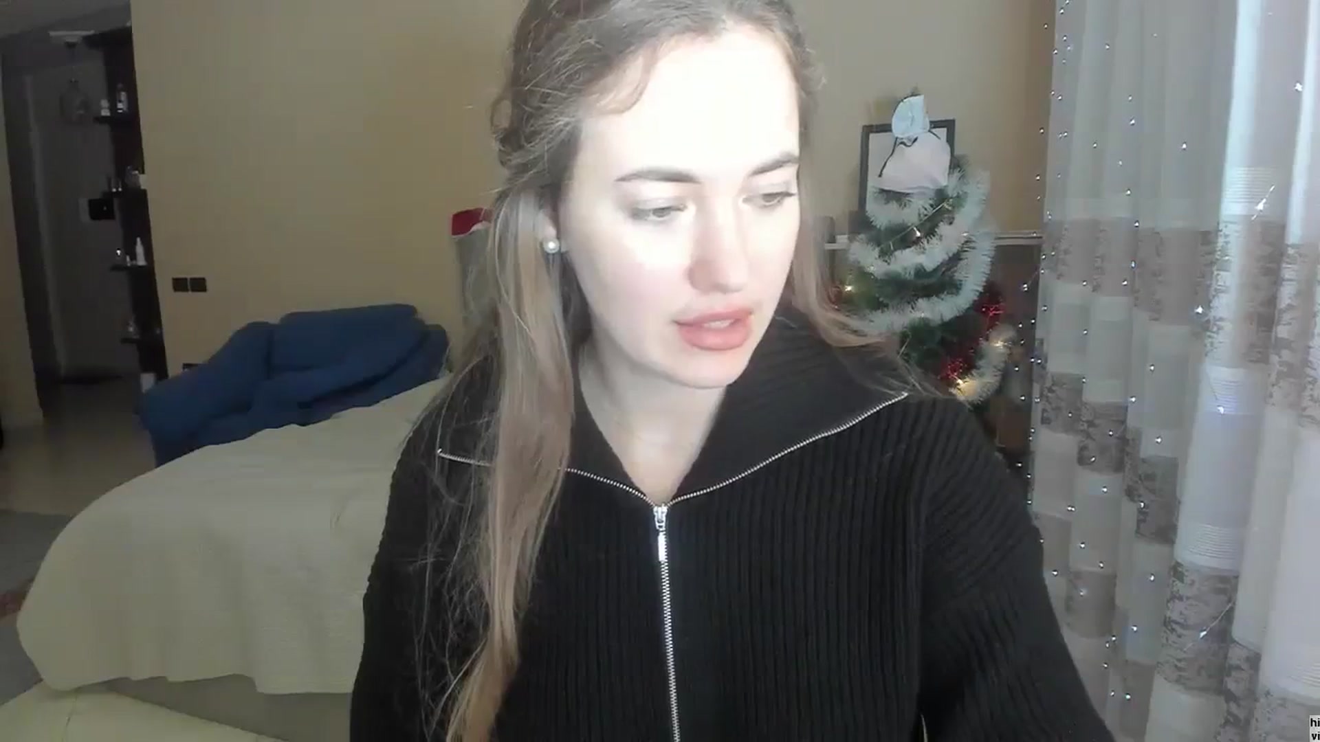 Gallery image thumbnail from SweetBlonde20's myfreecams stream on, 12/28/2023, 17:01 image 14 of 20