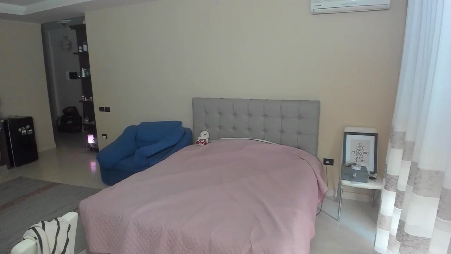 Gallery image thumbnail from SweetBlonde20's myfreecams stream on, 01/23/2024, 13:47 image 5 of 20