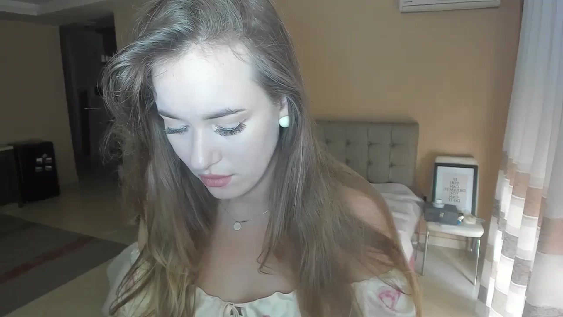 Gallery image thumbnail from SweetBlonde20's myfreecams stream on, 03/14/2024, 14:45 image 5 of 20