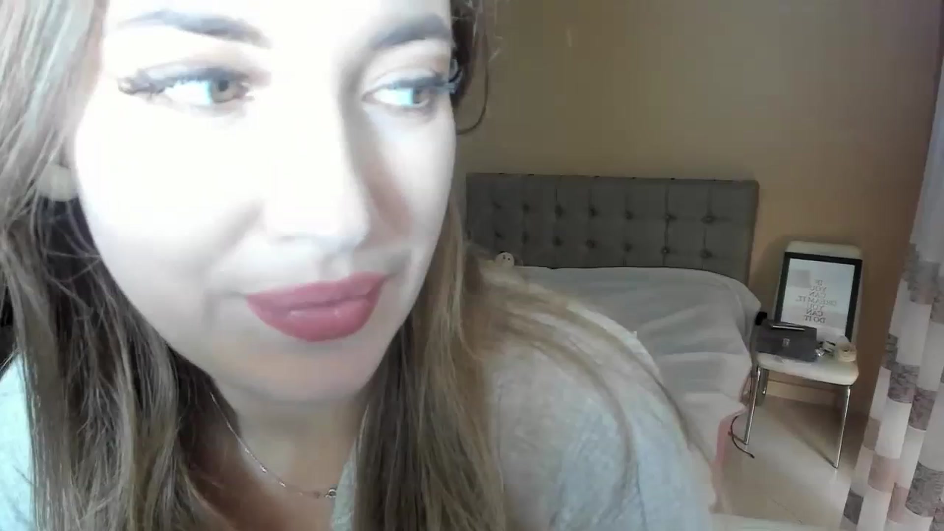 Gallery image thumbnail from SweetBlonde20's myfreecams stream on, 03/17/2024, 17:27 image 1 of 20