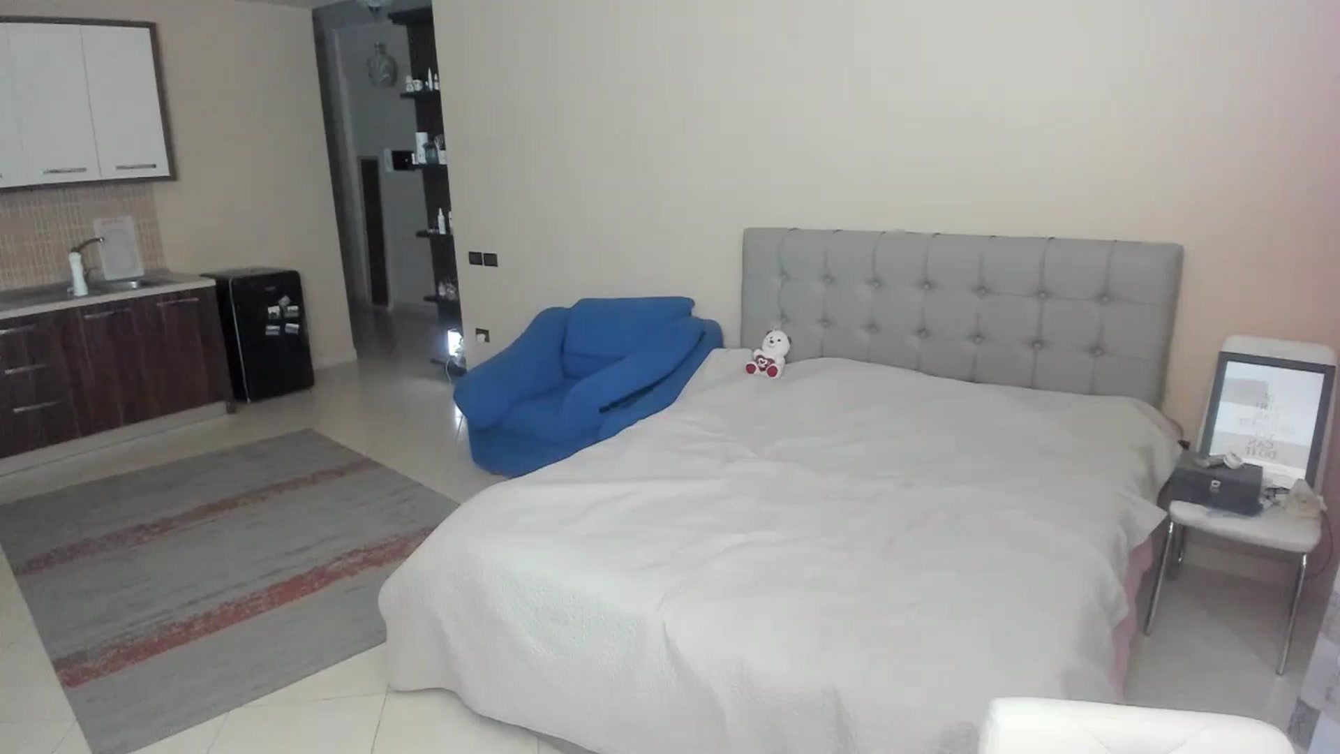 Gallery image thumbnail from SweetBlonde20's myfreecams stream on, 03/18/2024, 17:08 image 14 of 20