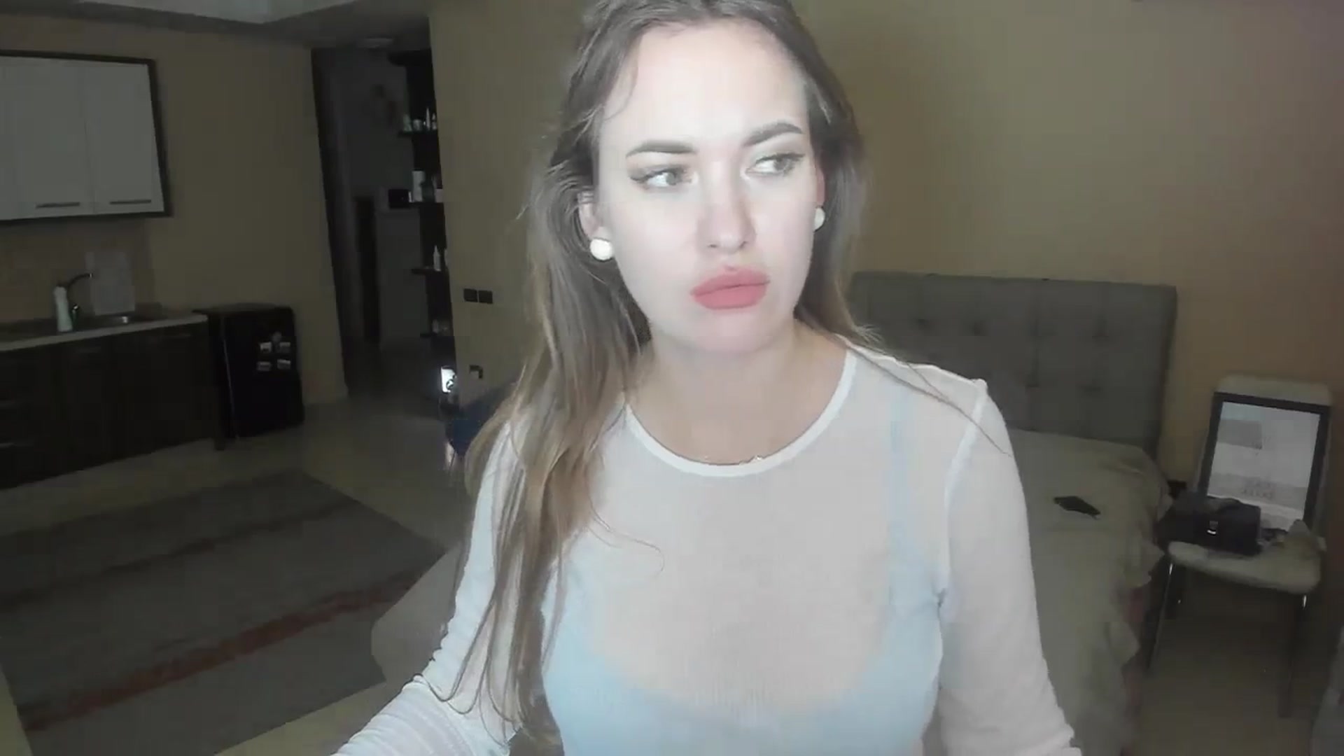 Gallery image thumbnail from SweetBlonde20's myfreecams stream on, 03/18/2024, 20:57 image 4 of 20