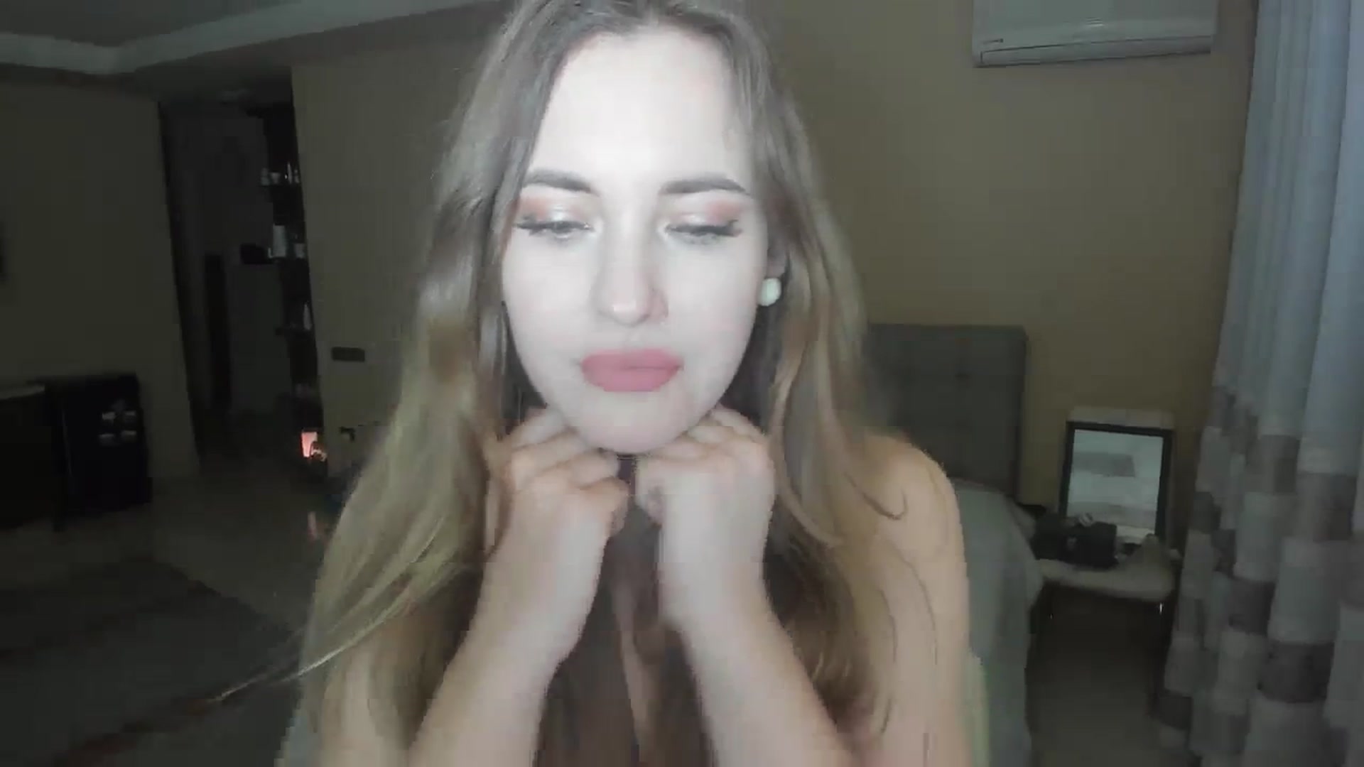 Gallery image thumbnail from SweetBlonde20's myfreecams stream on, 03/20/2024, 18:45 image 20 of 20