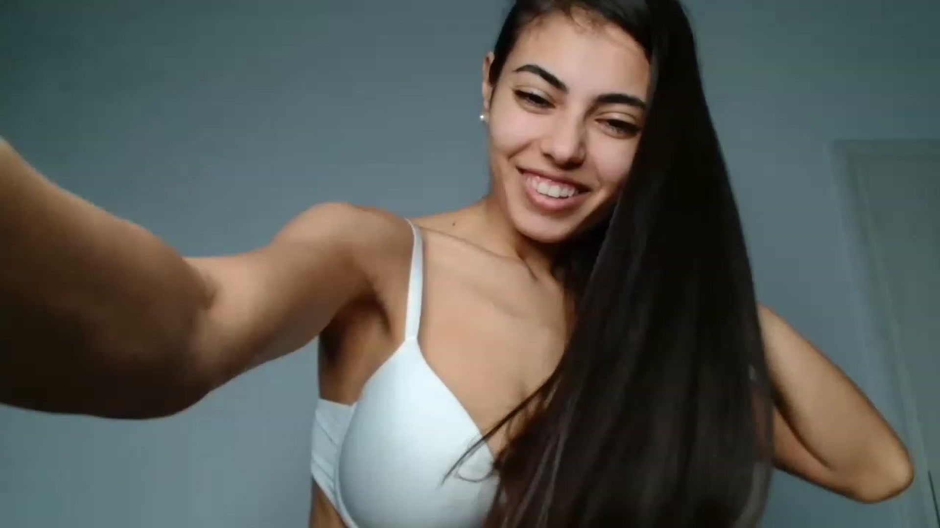 Gallery image thumbnail from SweetBoobs_'s myfreecams stream on, 01/15/2023, 19:38 image 13 of 20