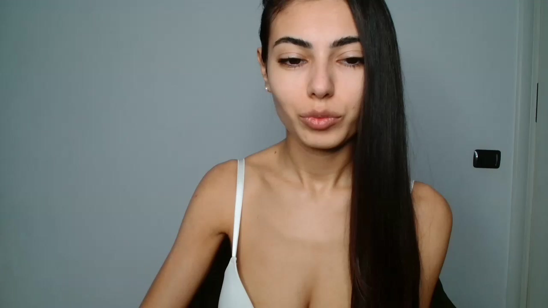 Gallery image thumbnail from SweetBoobs_'s myfreecams stream on, 01/15/2023, 19:38 image 2 of 20