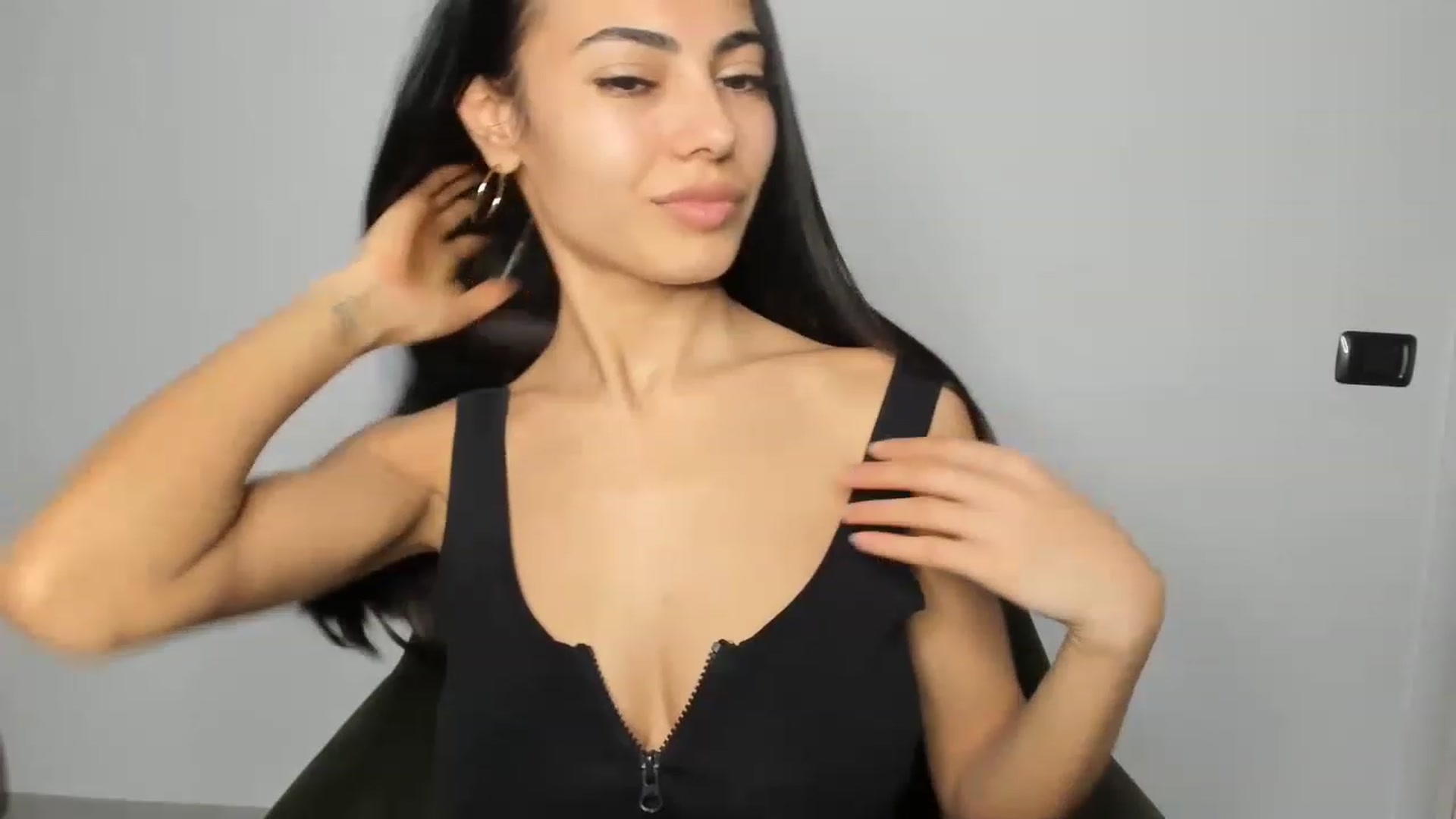 Gallery image thumbnail from SweetBoobs_'s myfreecams stream on, 03/26/2023, 18:59 image 16 of 20