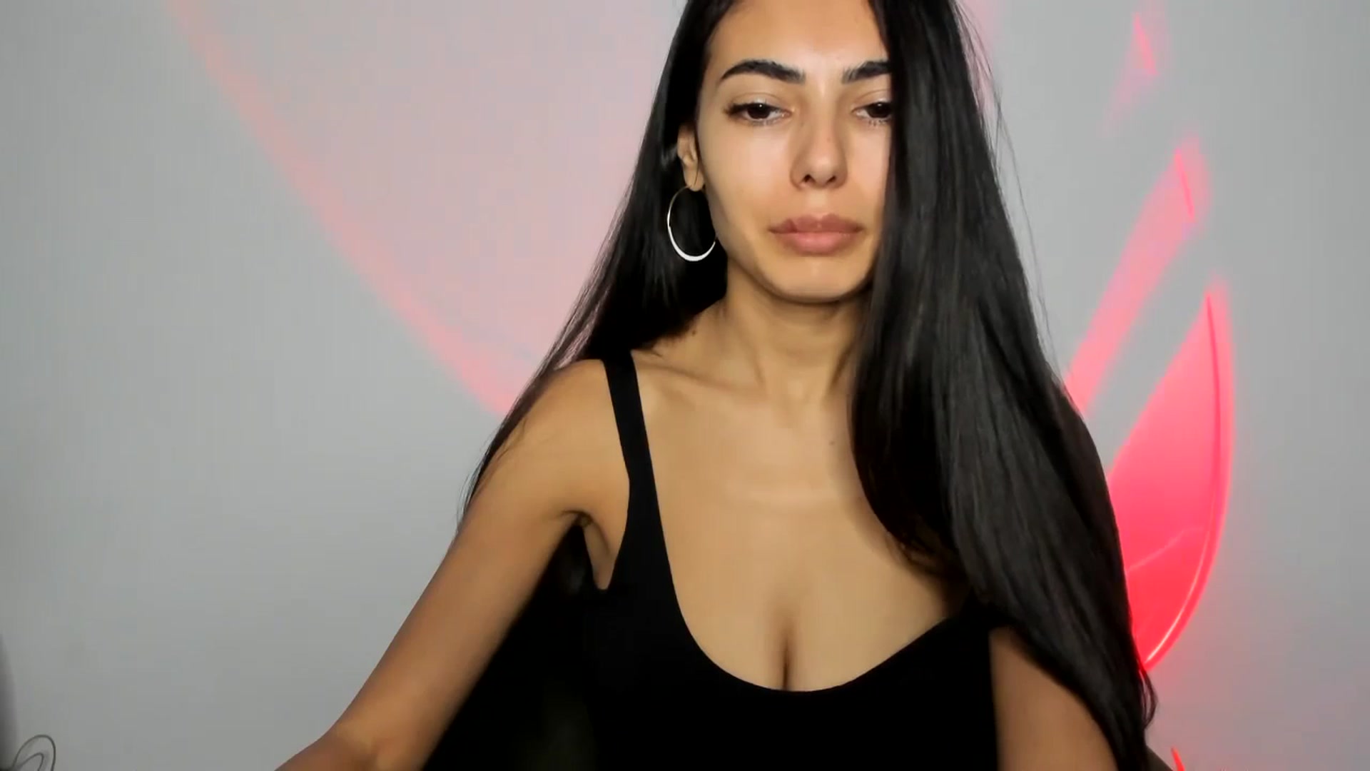 Gallery image thumbnail from SweetBoobs_'s myfreecams stream on, 11/10/2024, 19:21 image 17 of 20