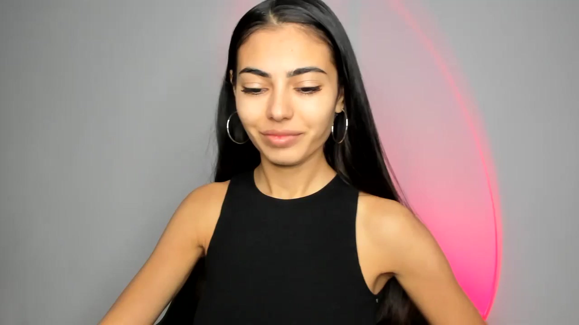 Gallery image thumbnail from SweetBoobs_'s myfreecams stream on, 11/17/2024, 19:37 image 1 of 20