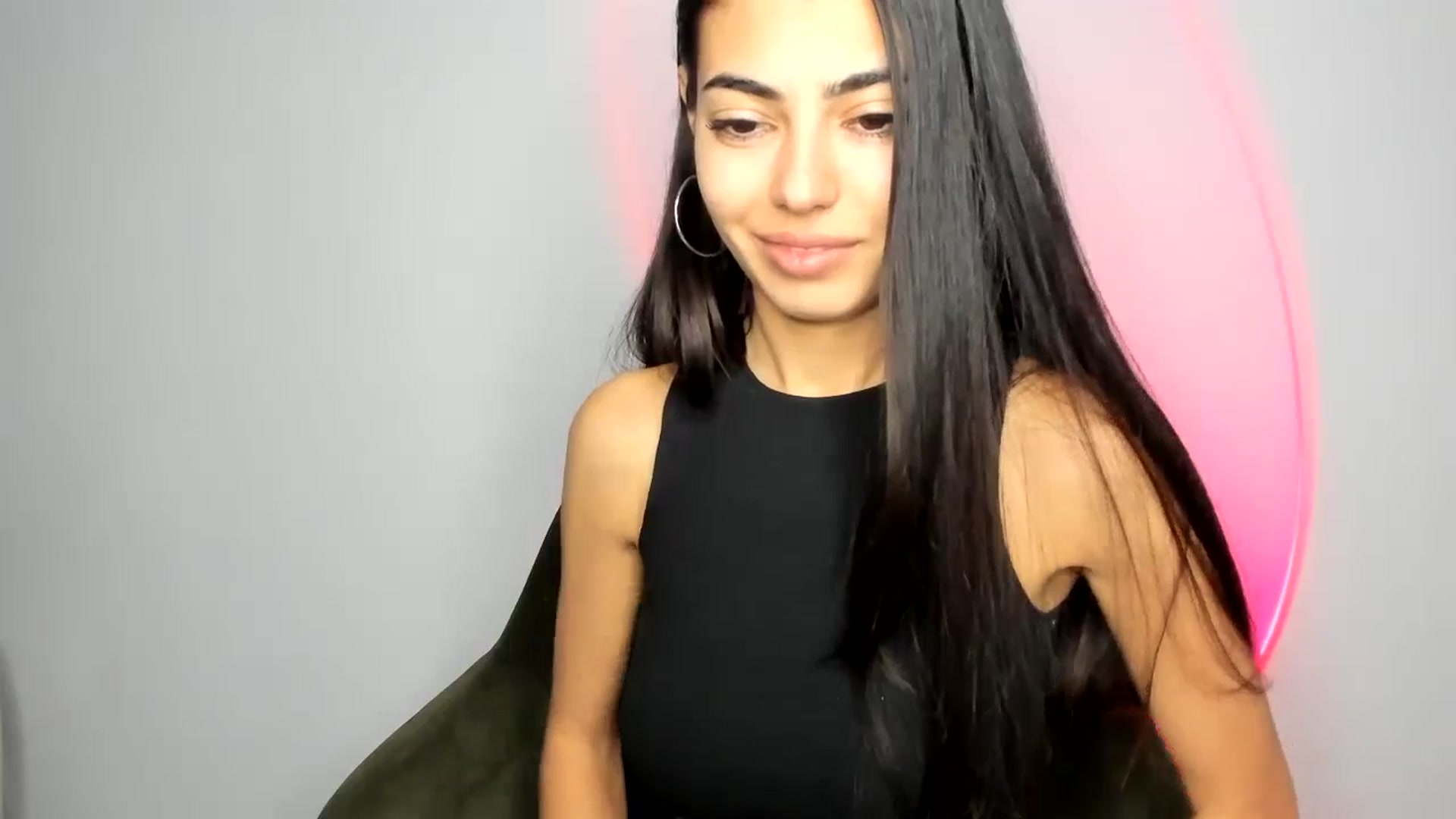 Gallery image thumbnail from SweetBoobs_'s myfreecams stream on, 11/17/2024, 19:37 image 4 of 20