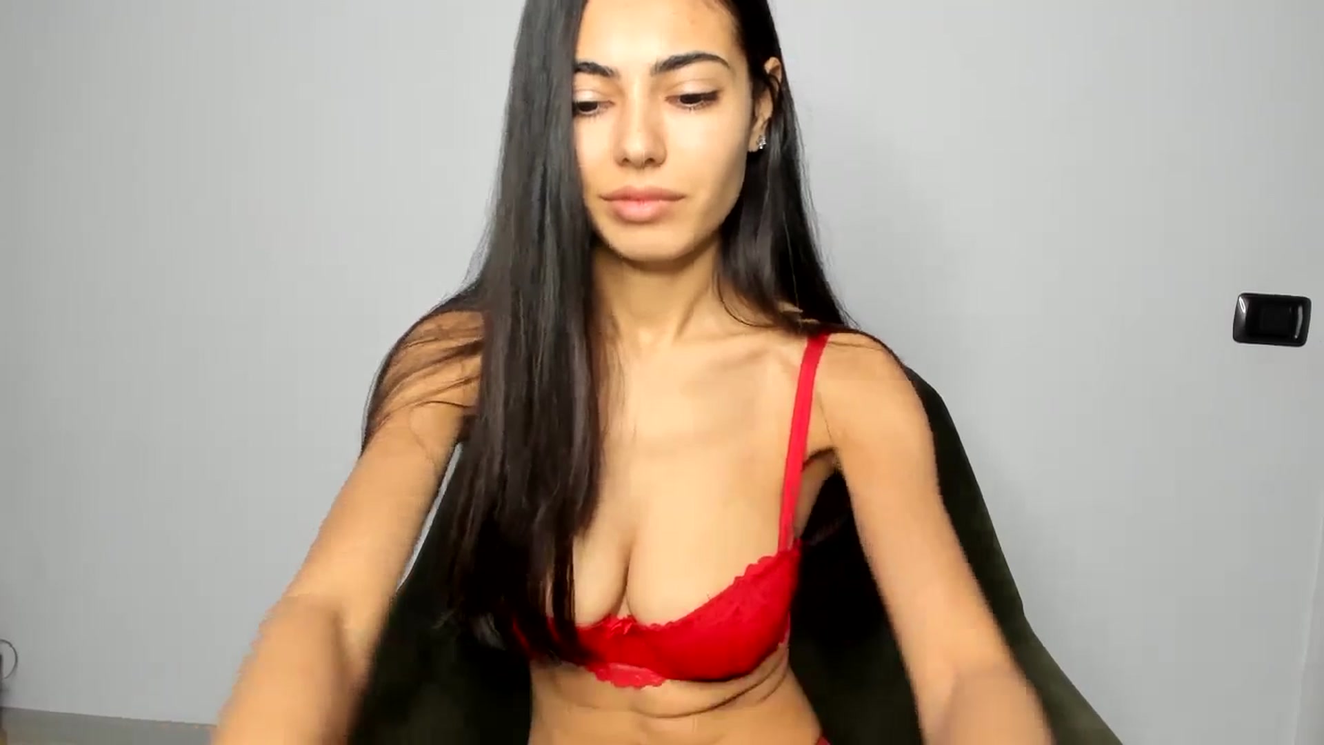 Gallery image thumbnail from SweetBoobs_'s myfreecams stream on, 12/10/2024, 11:43 image 2 of 20