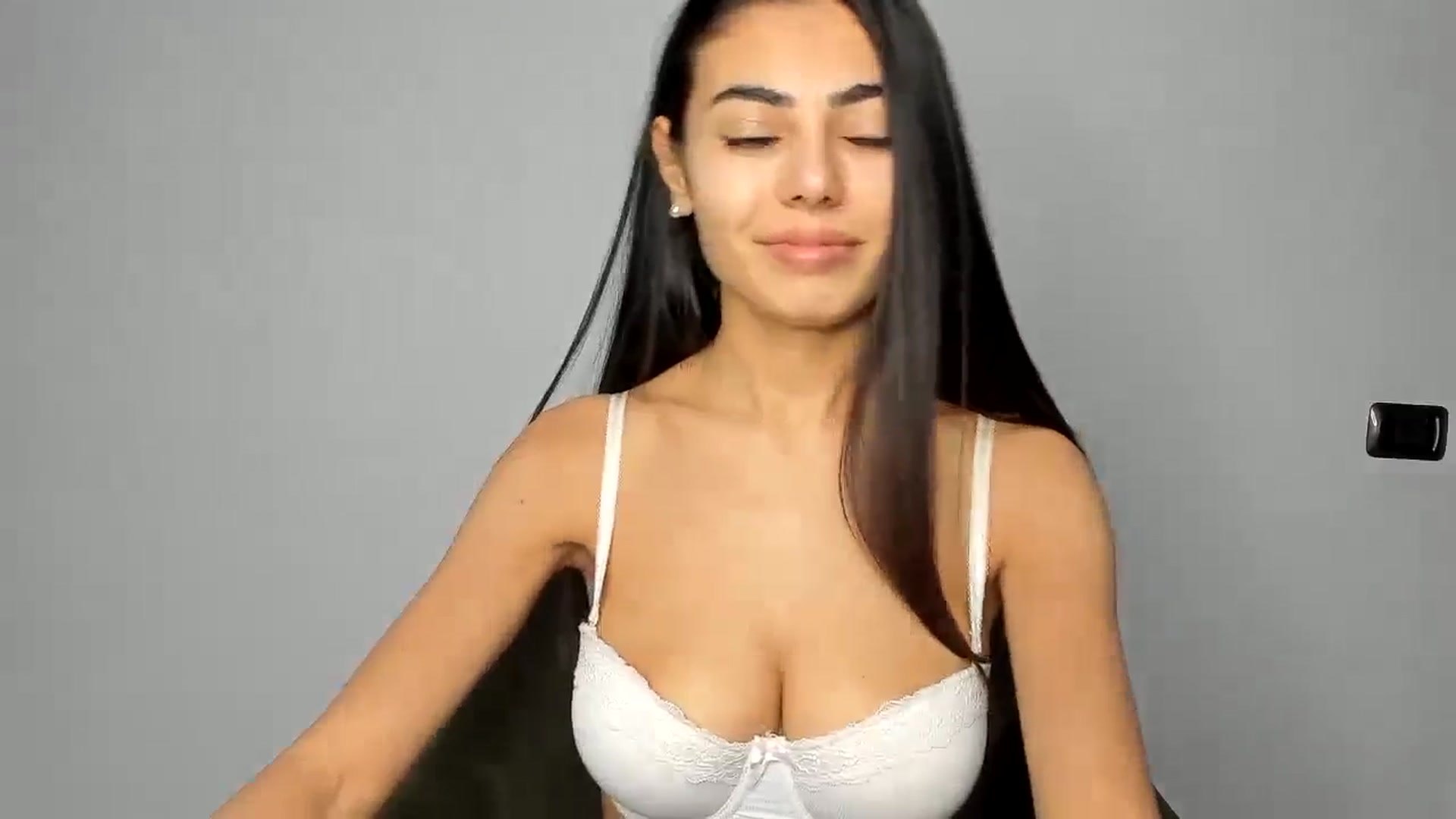 Gallery image thumbnail from SweetBoobs_'s myfreecams stream on, 02/11/2025, 19:19 image 3 of 20