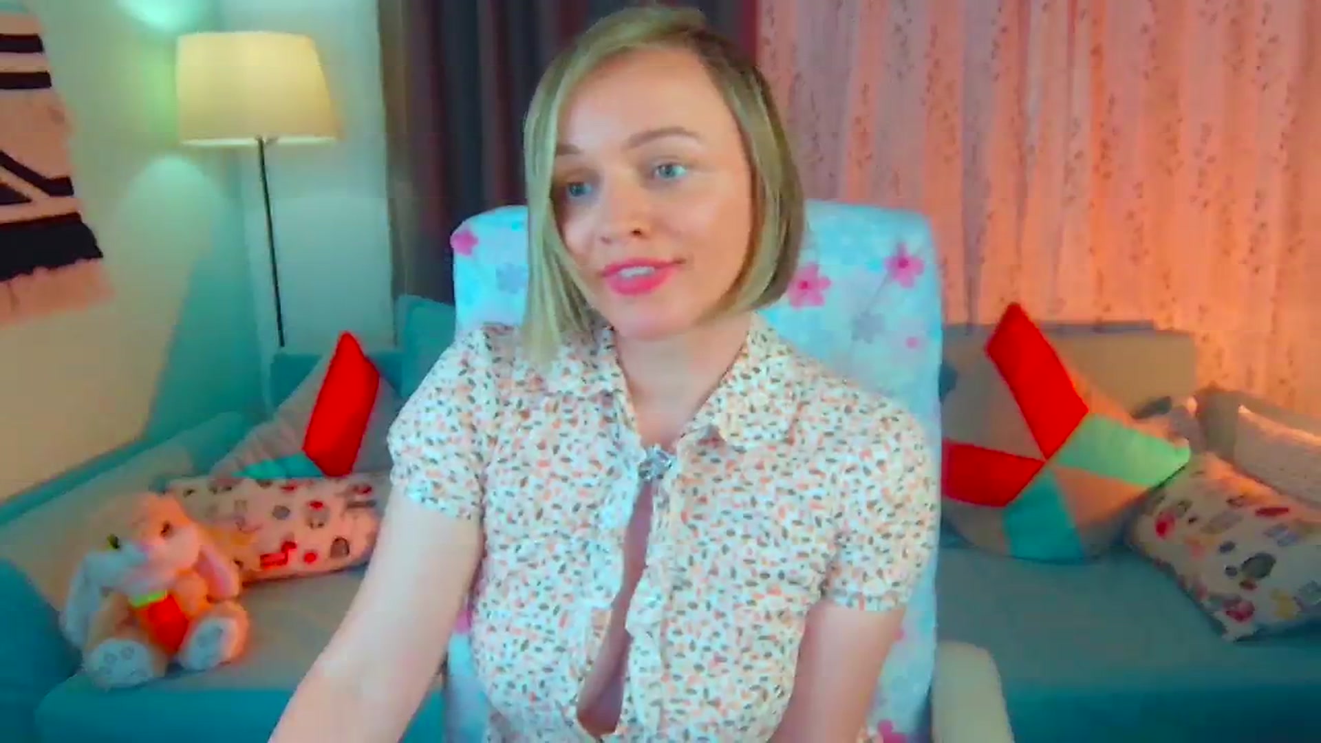 Gallery image thumbnail from SweetDazzle's myfreecams stream on, 06/06/2024, 09:43 image 15 of 20