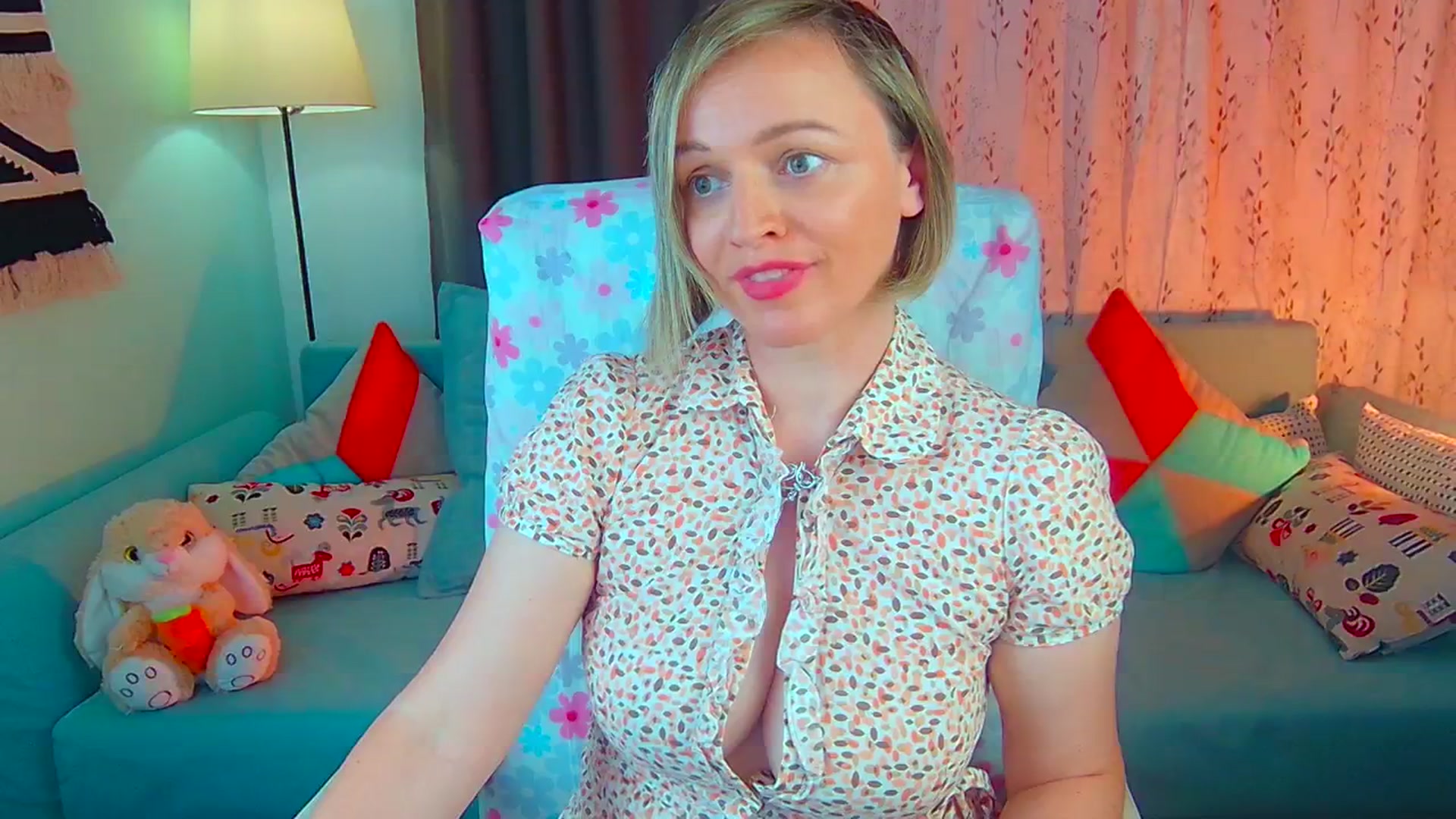 Gallery image thumbnail from SweetDazzle's myfreecams stream on, 06/06/2024, 10:31 image 17 of 20