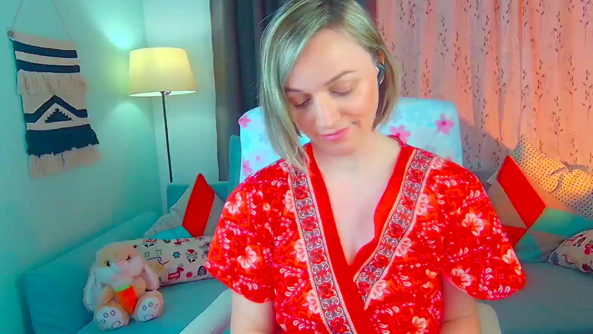 Gallery image thumbnail from SweetDazzle's myfreecams stream on, 06/08/2024, 12:44 image 1 of 20