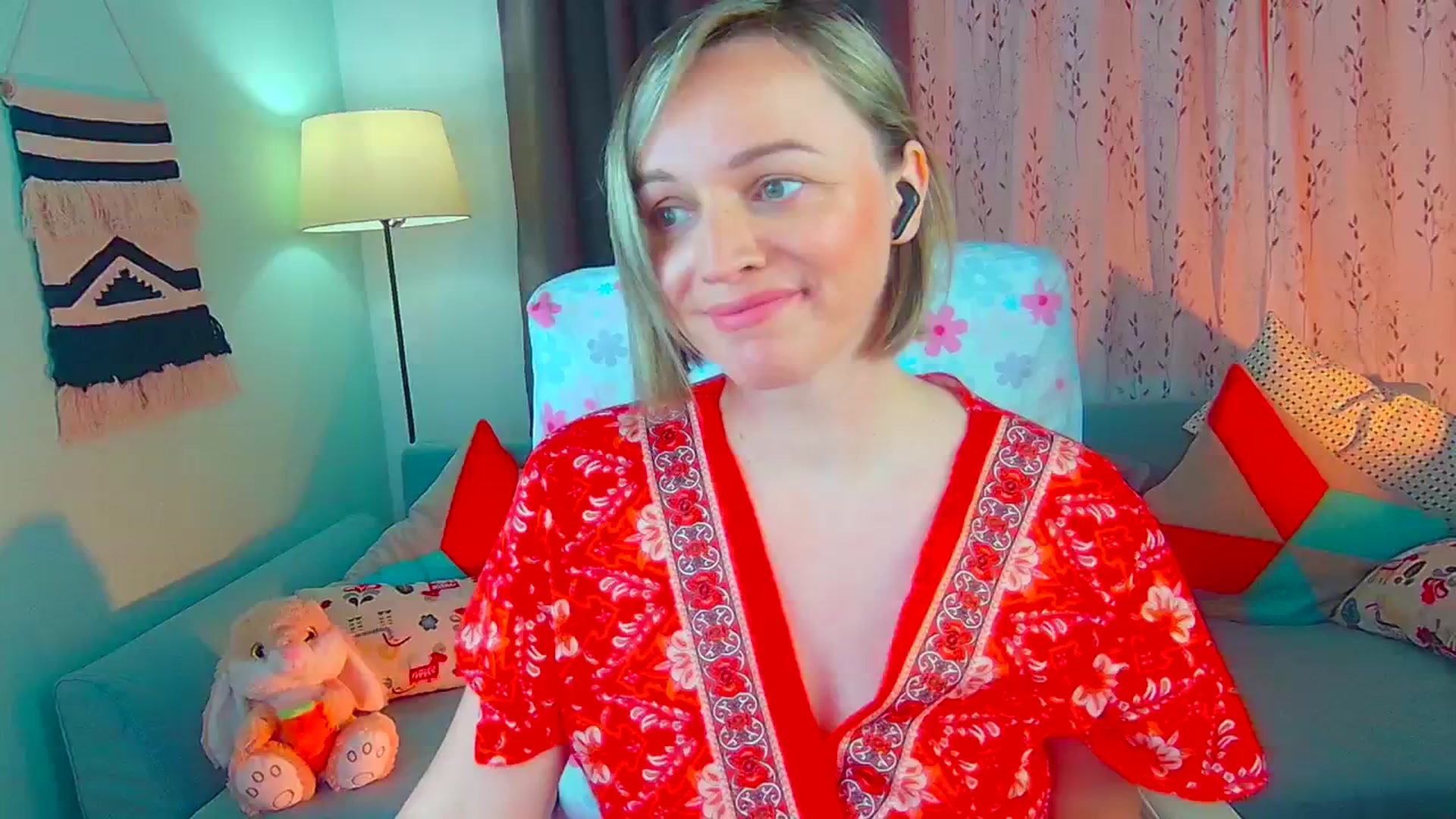 Gallery image thumbnail from SweetDazzle's myfreecams stream on, 06/08/2024, 12:44 image 9 of 20