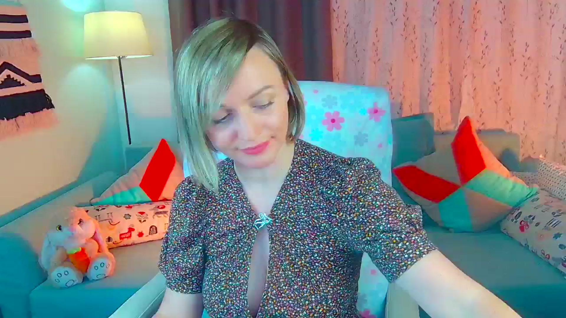 Gallery image thumbnail from SweetDazzle's myfreecams stream on, 06/11/2024, 09:08 image 2 of 20
