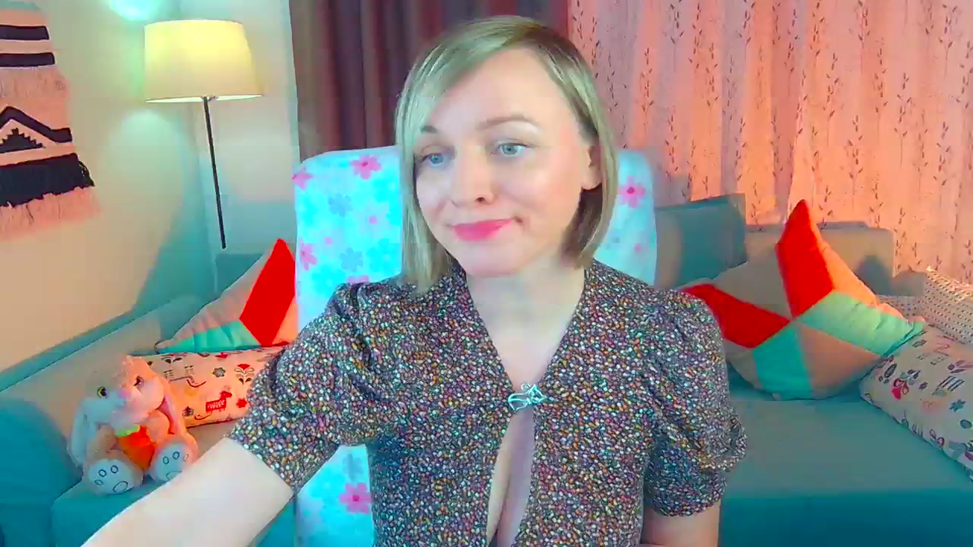 Gallery image thumbnail from SweetDazzle's myfreecams stream on, 06/11/2024, 09:08 image 6 of 20