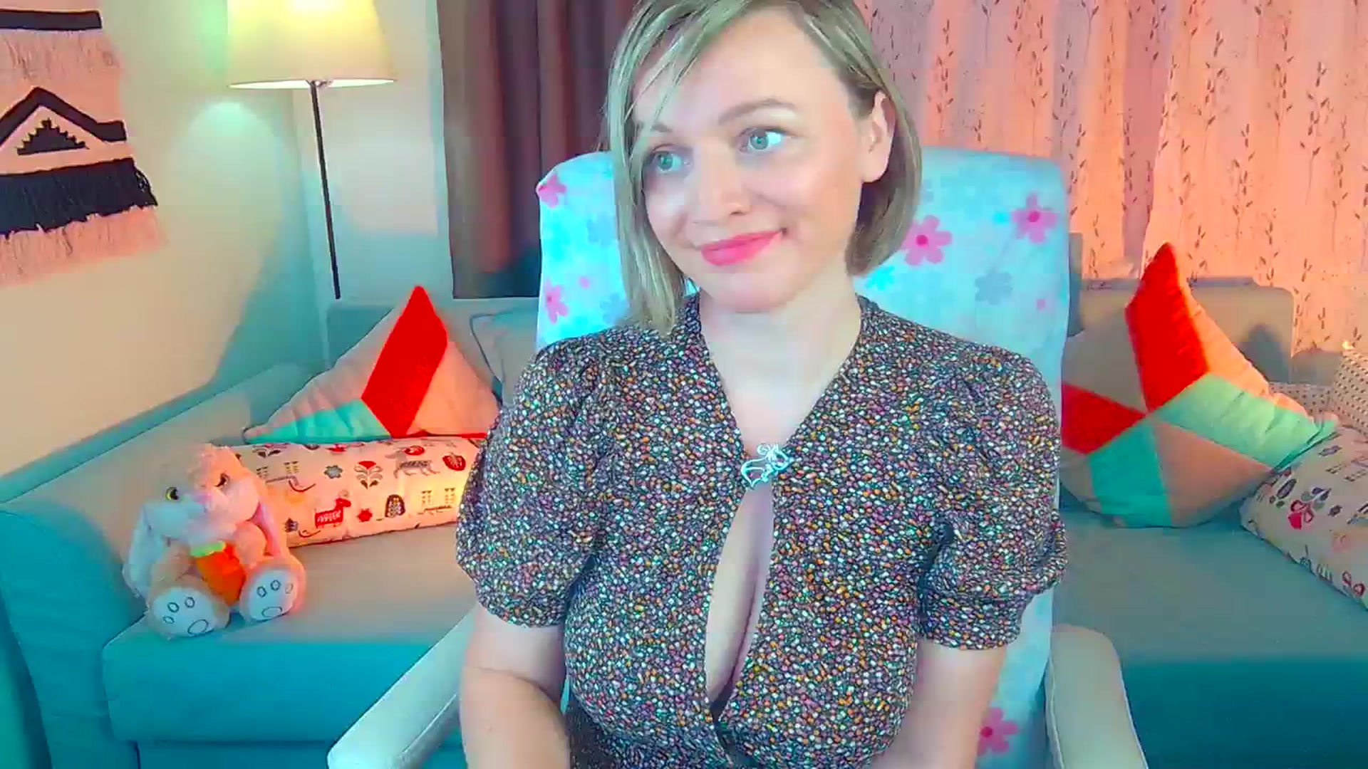 Gallery image thumbnail from SweetDazzle's myfreecams stream on, 06/11/2024, 10:03 image 5 of 20
