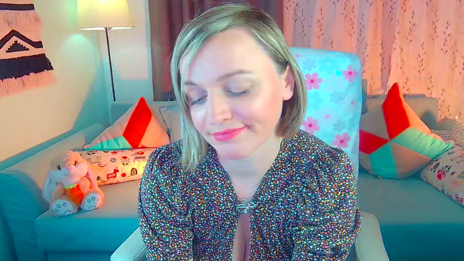 Gallery image thumbnail from SweetDazzle's myfreecams stream on, 06/11/2024, 10:03 image 9 of 20