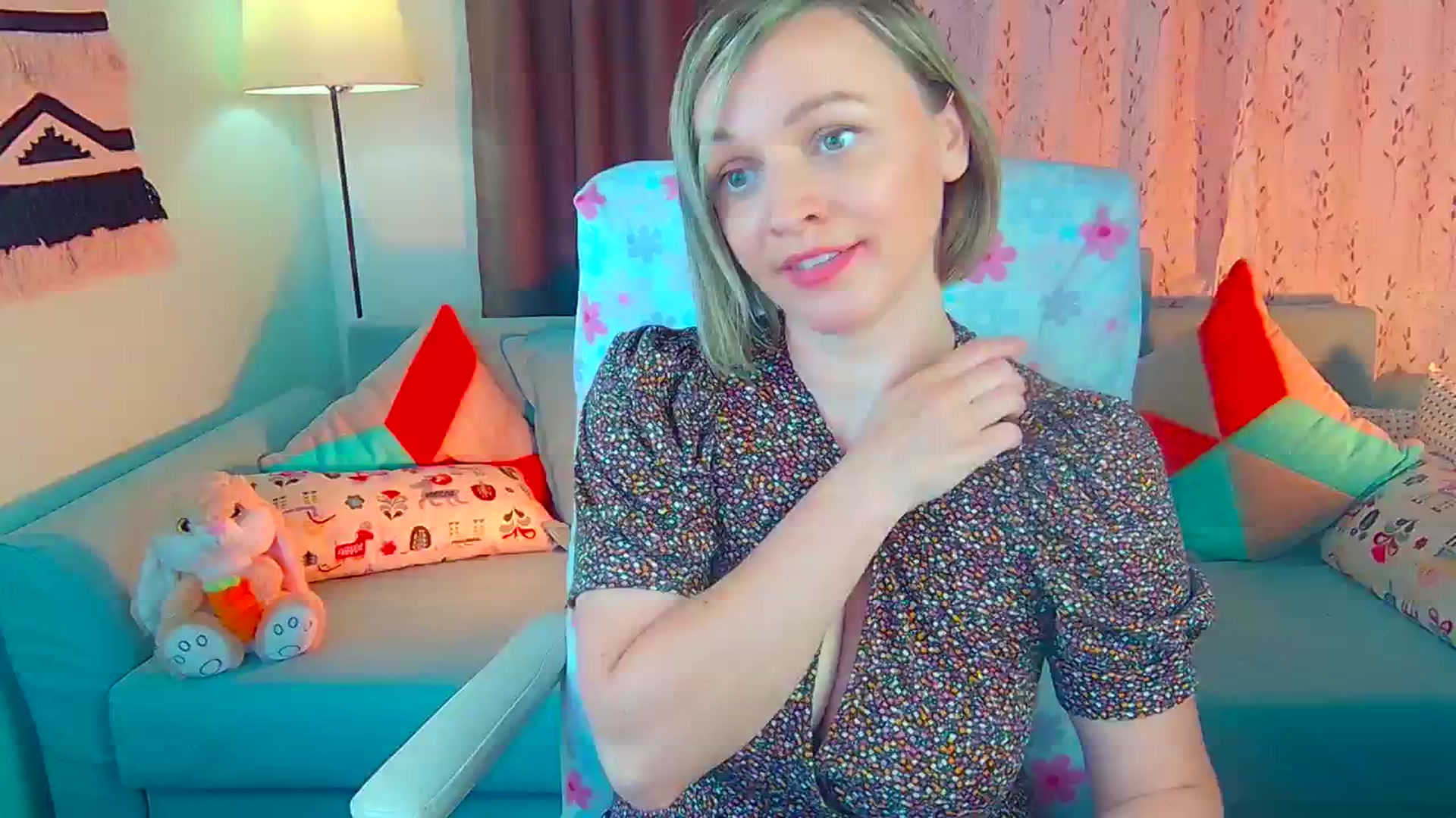 Gallery image thumbnail from SweetDazzle's myfreecams stream on, 06/11/2024, 10:03 image 17 of 20