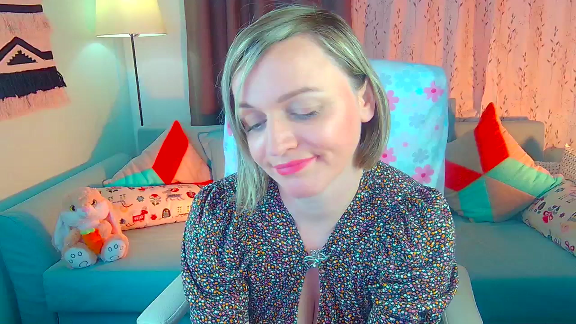 Gallery image thumbnail from SweetDazzle's myfreecams stream on, 06/11/2024, 10:03 image 10 of 20