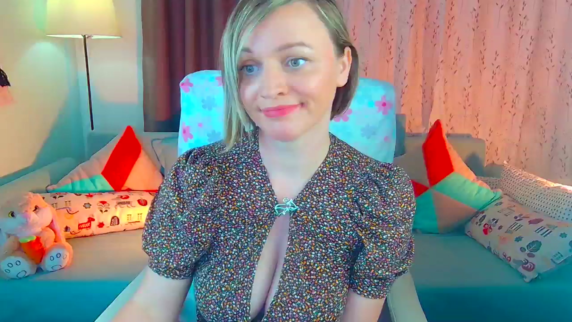 Gallery image thumbnail from SweetDazzle's myfreecams stream on, 06/11/2024, 10:30 image 14 of 20