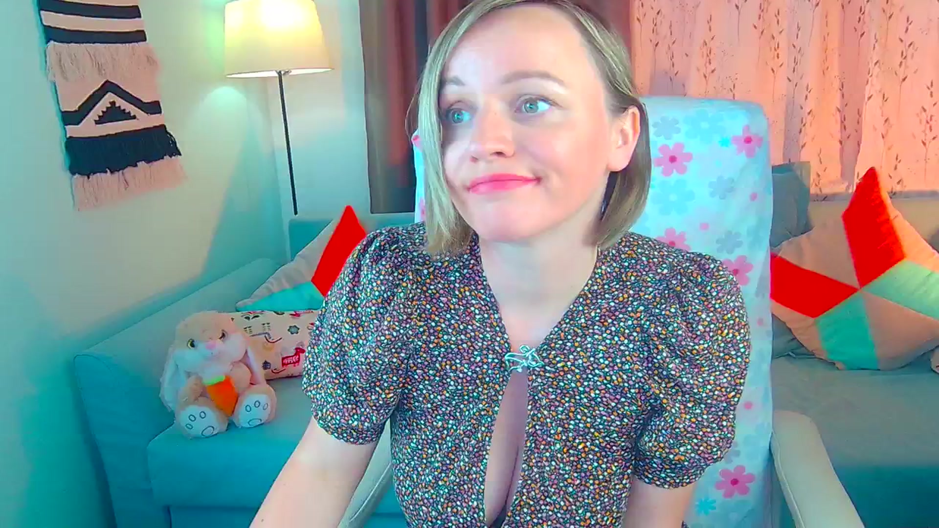 Gallery image thumbnail from SweetDazzle's myfreecams stream on, 06/11/2024, 13:12 image 12 of 20