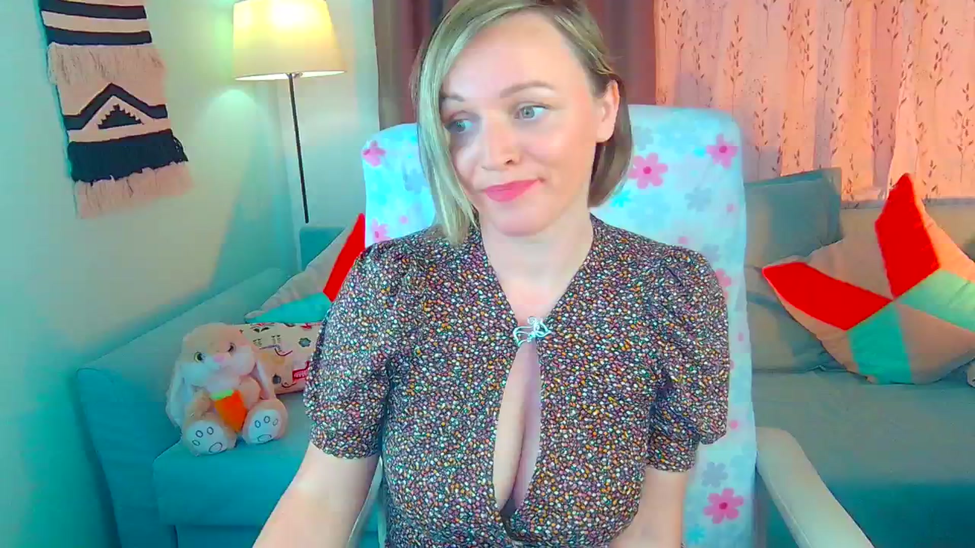 Gallery image thumbnail from SweetDazzle's myfreecams stream on, 06/11/2024, 13:12 image 16 of 20