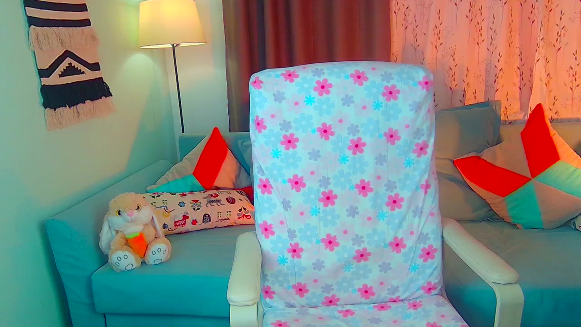 Gallery image thumbnail from SweetDazzle's myfreecams stream on, 06/11/2024, 13:12 image 8 of 20