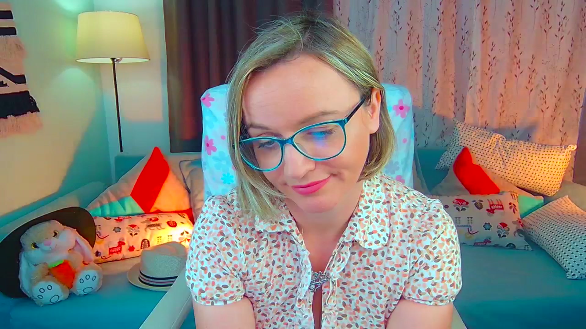 Gallery image thumbnail from SweetDazzle's myfreecams stream on, 07/02/2024, 17:11 image 2 of 20
