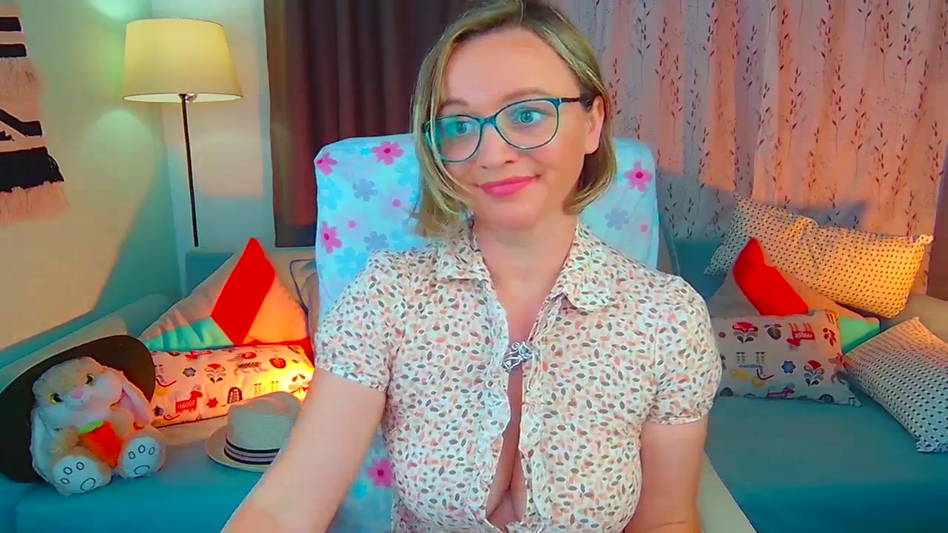 Gallery image thumbnail from SweetDazzle's myfreecams stream on, 07/02/2024, 17:11 image 8 of 20