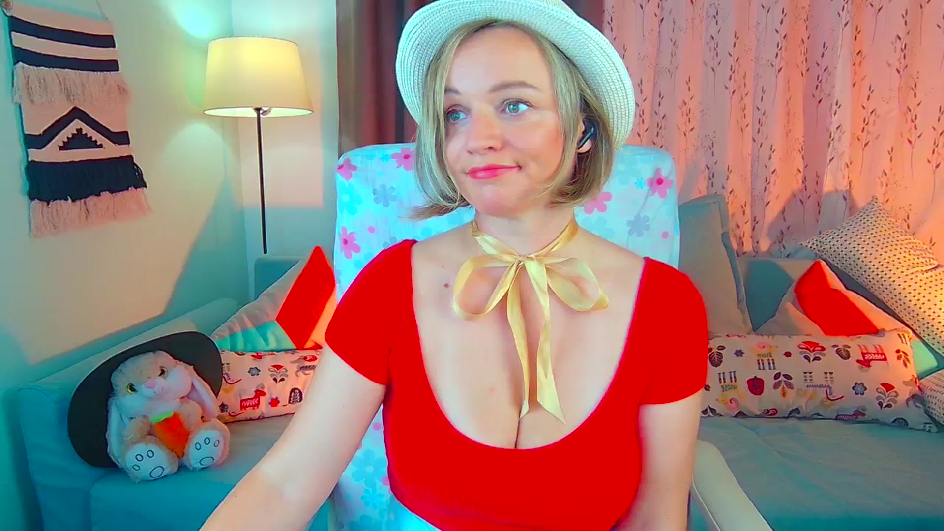 Gallery image thumbnail from SweetDazzle's myfreecams stream on, 07/03/2024, 09:19 image 9 of 20