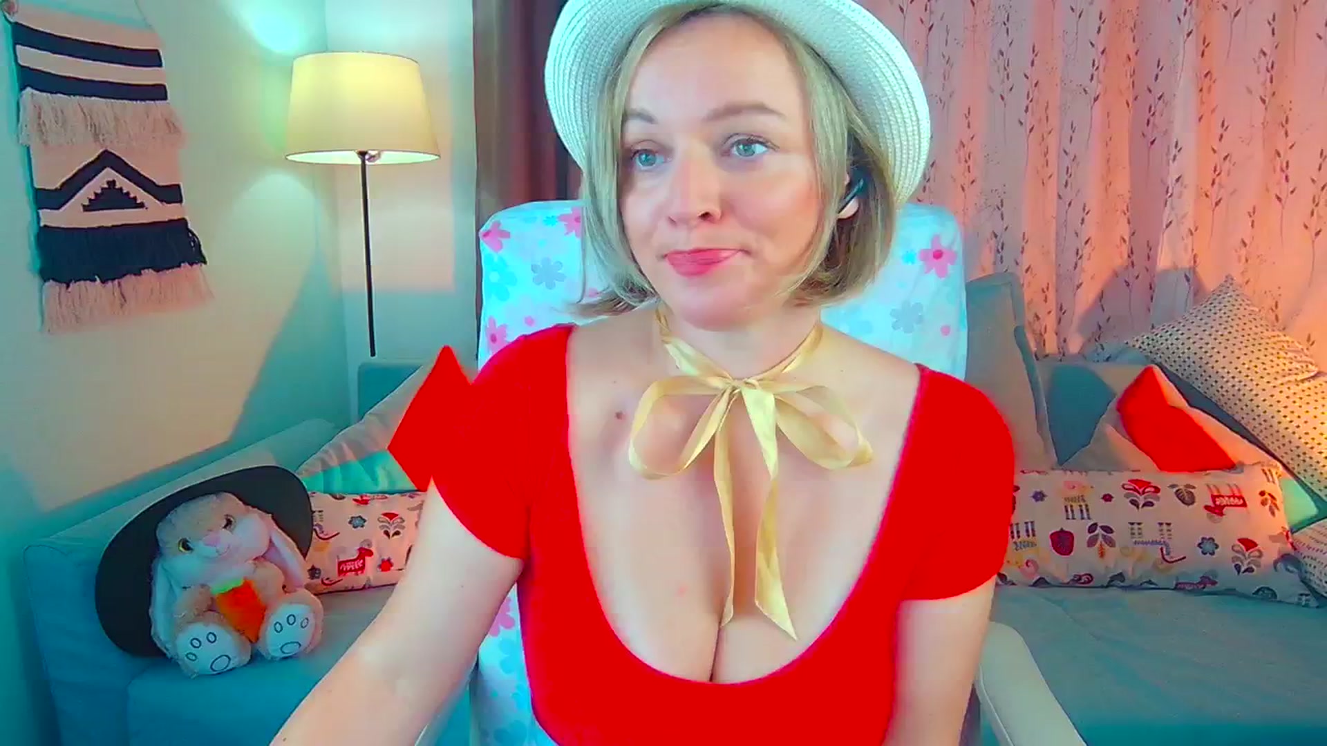 Gallery image thumbnail from SweetDazzle's myfreecams stream on, 07/03/2024, 09:19 image 7 of 20