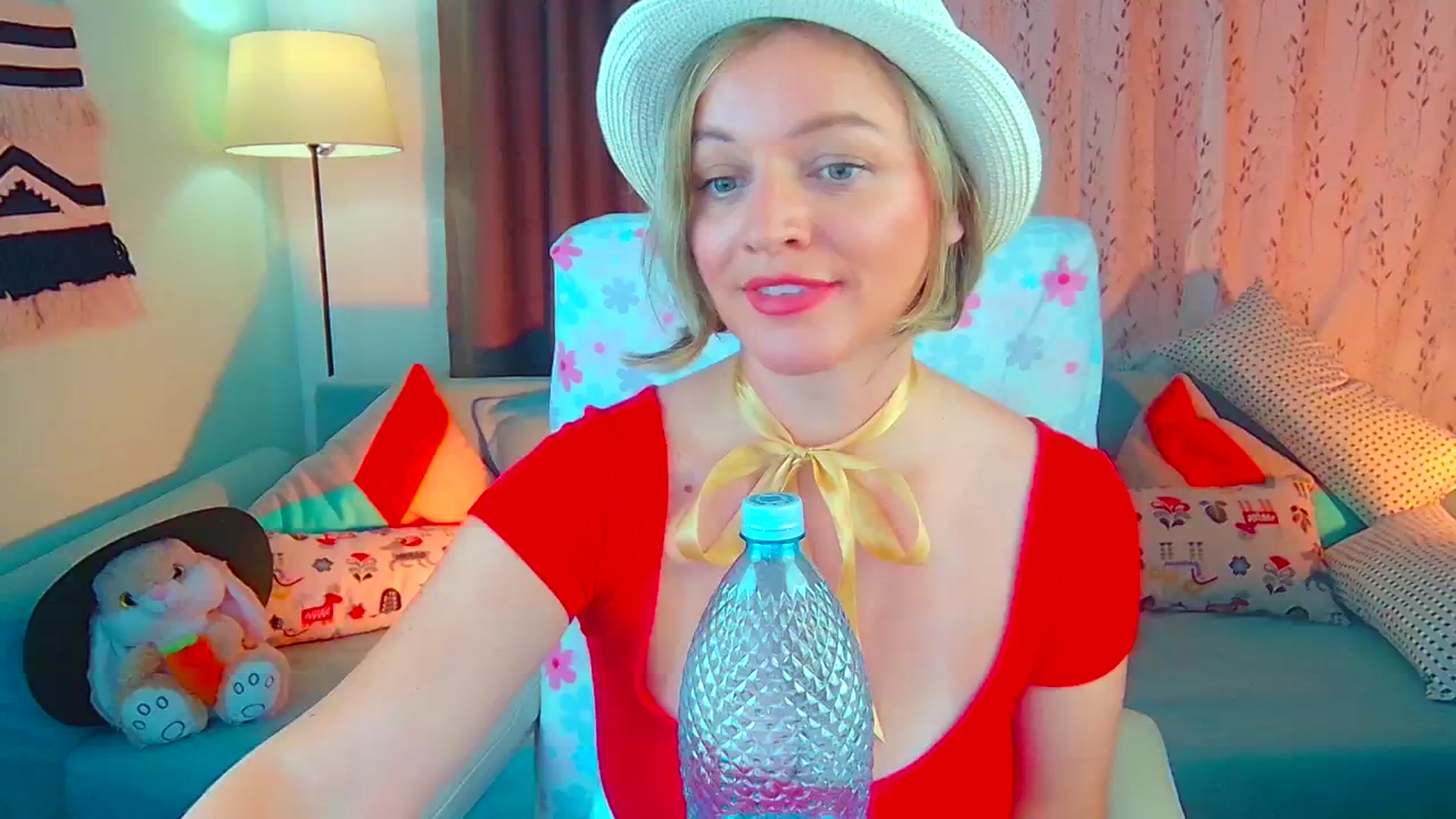 Gallery image thumbnail from SweetDazzle's myfreecams stream on, 07/03/2024, 13:11 image 17 of 20