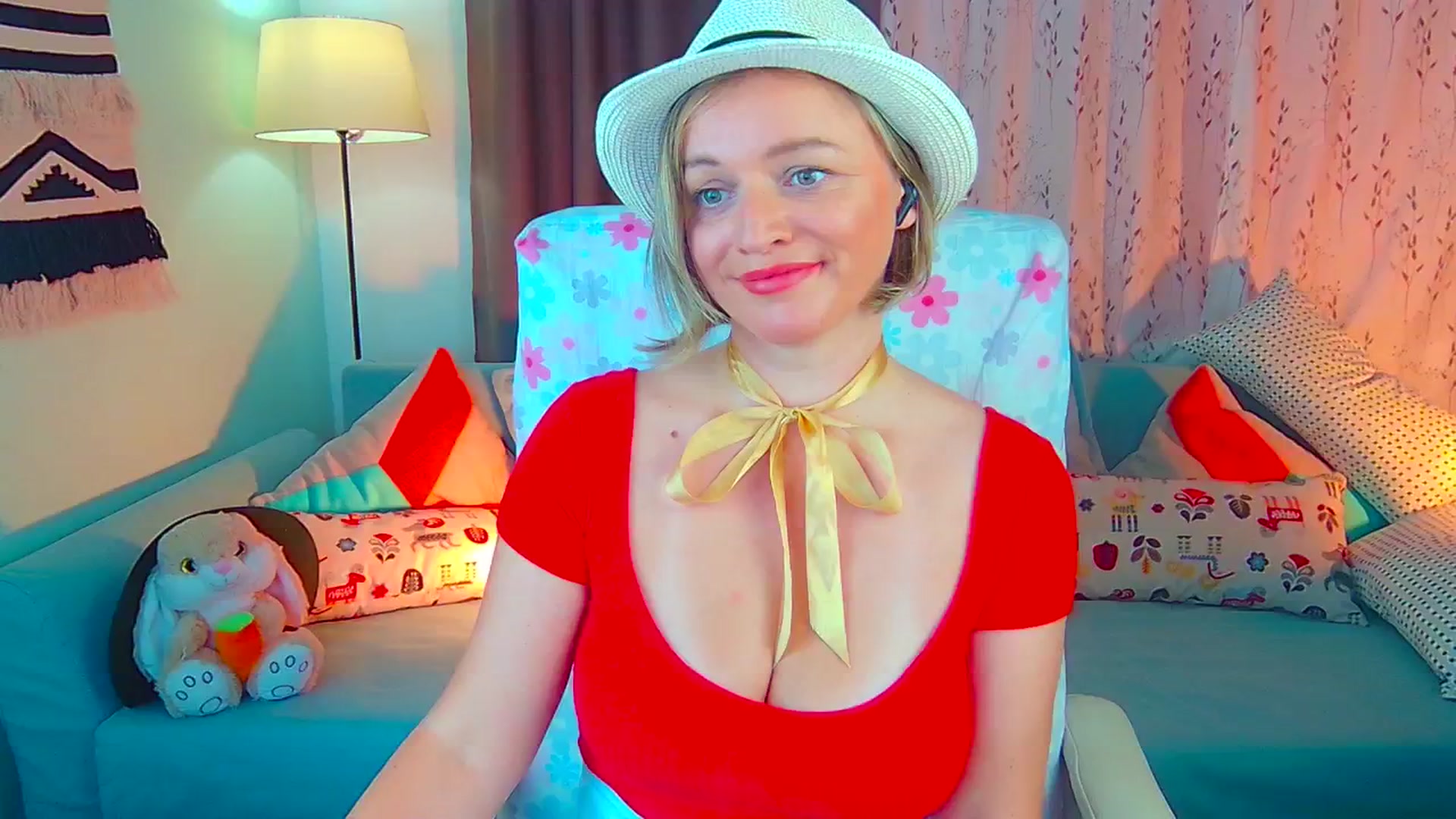 Gallery image thumbnail from SweetDazzle's myfreecams stream on, 07/03/2024, 14:49 image 13 of 20